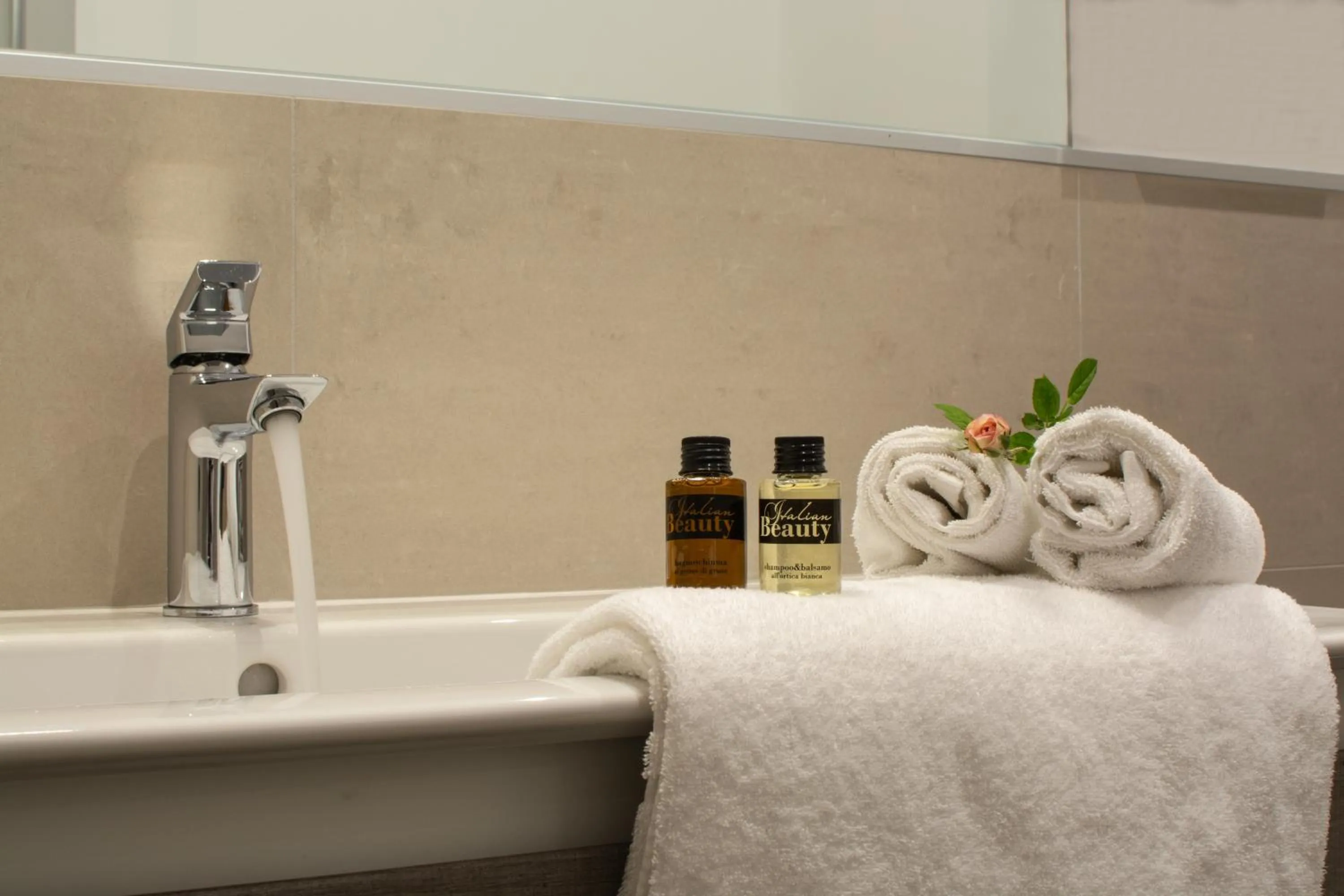 Bathroom in Hotel Elite