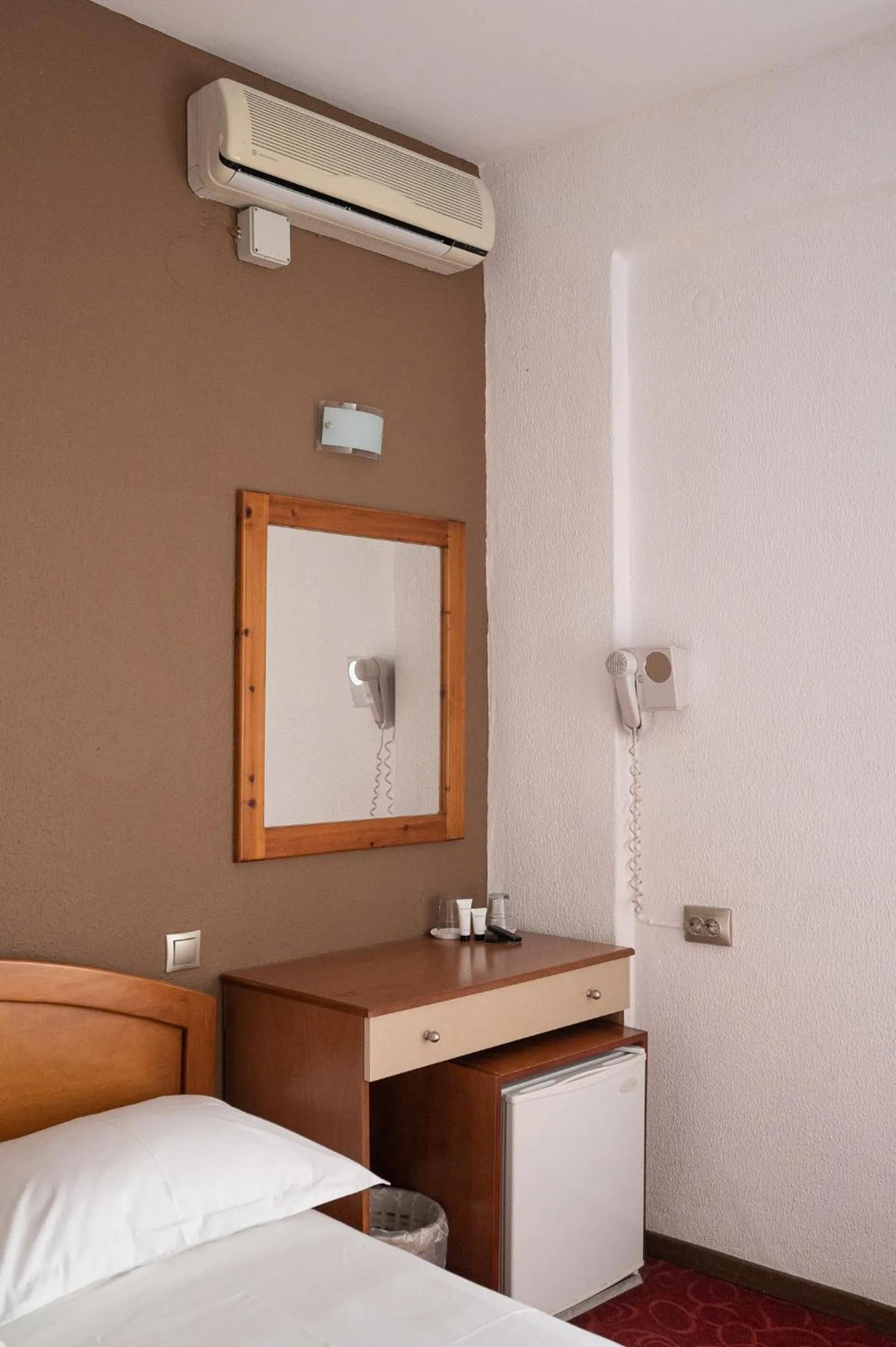 Photo of the whole room, Bed in Hotel Akropol