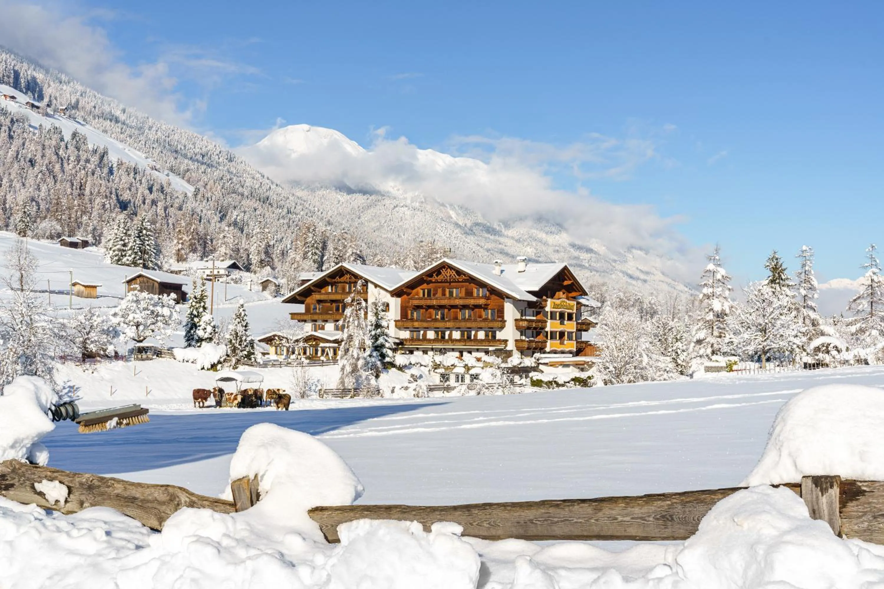 Property building in Biohotel Rastbichlhof