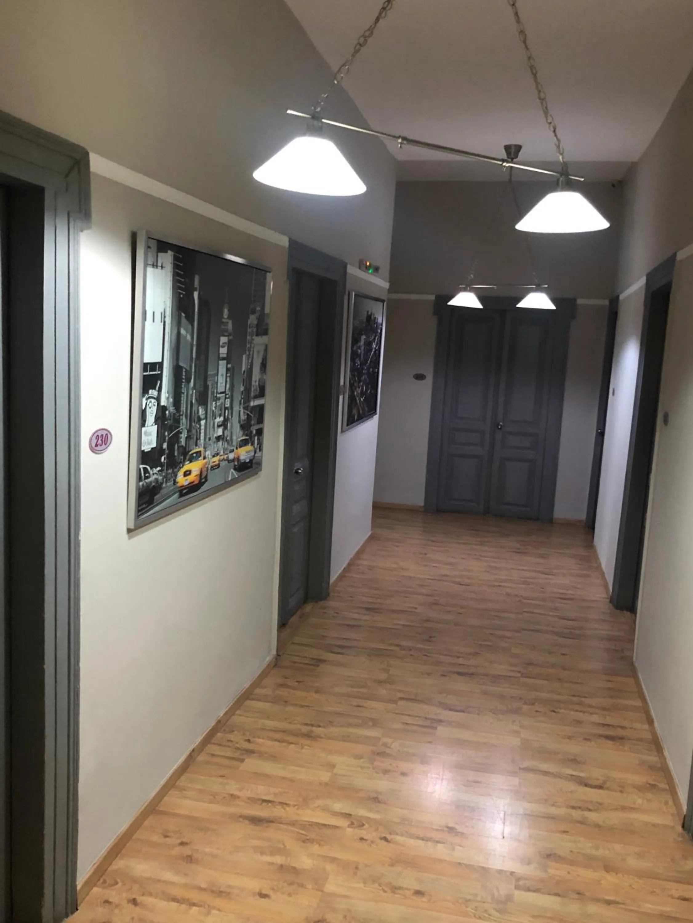 Property building in Kentrikon