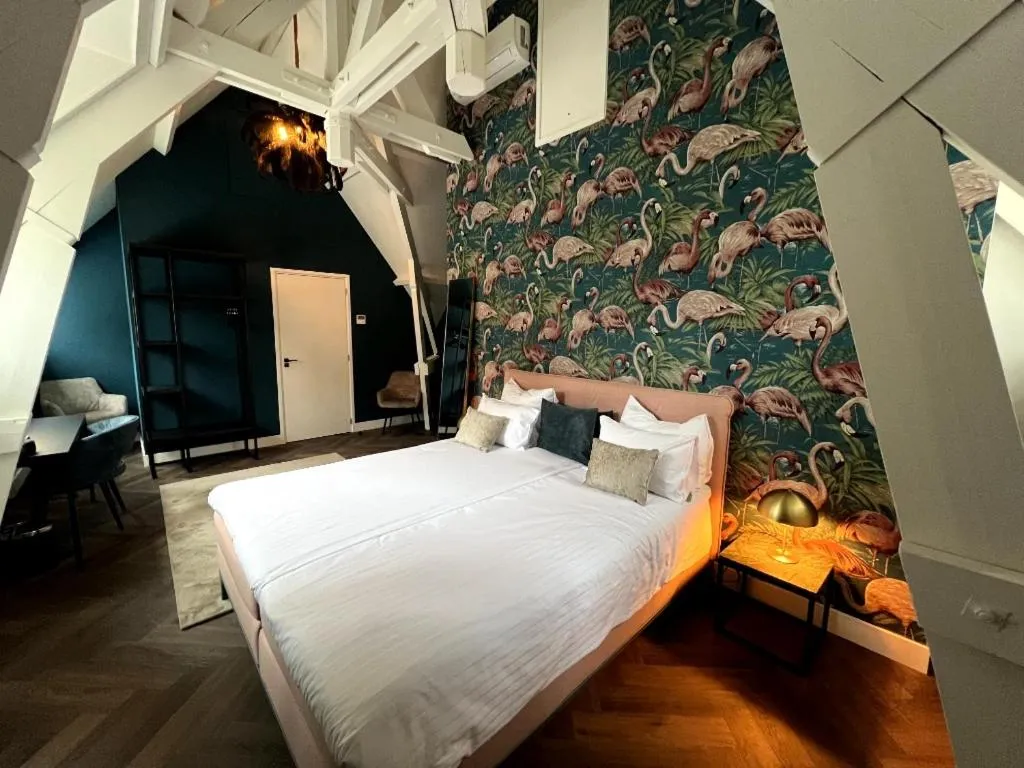 Bed in Landgoed Rhederoord nabij Arnhem