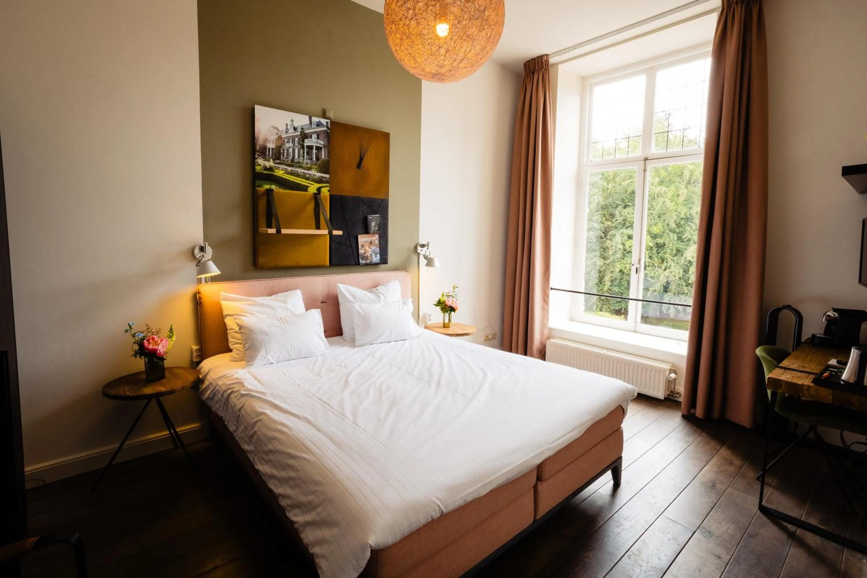 Bed in Landgoed Rhederoord nabij Arnhem