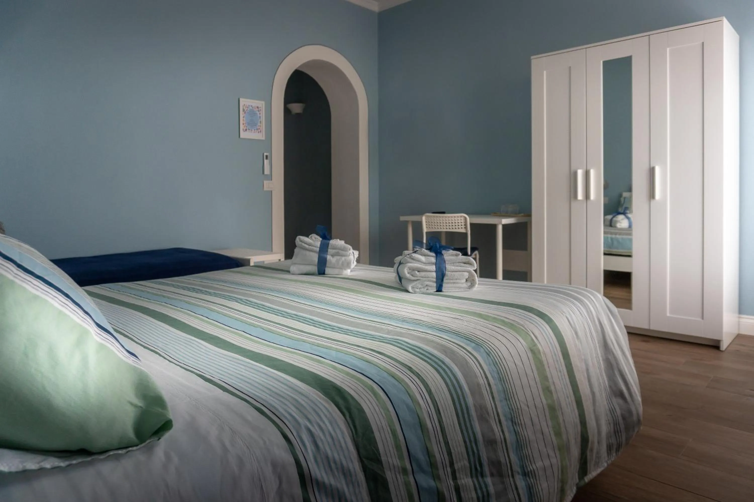 Bed in La Rosa Tra I Laghi B&B