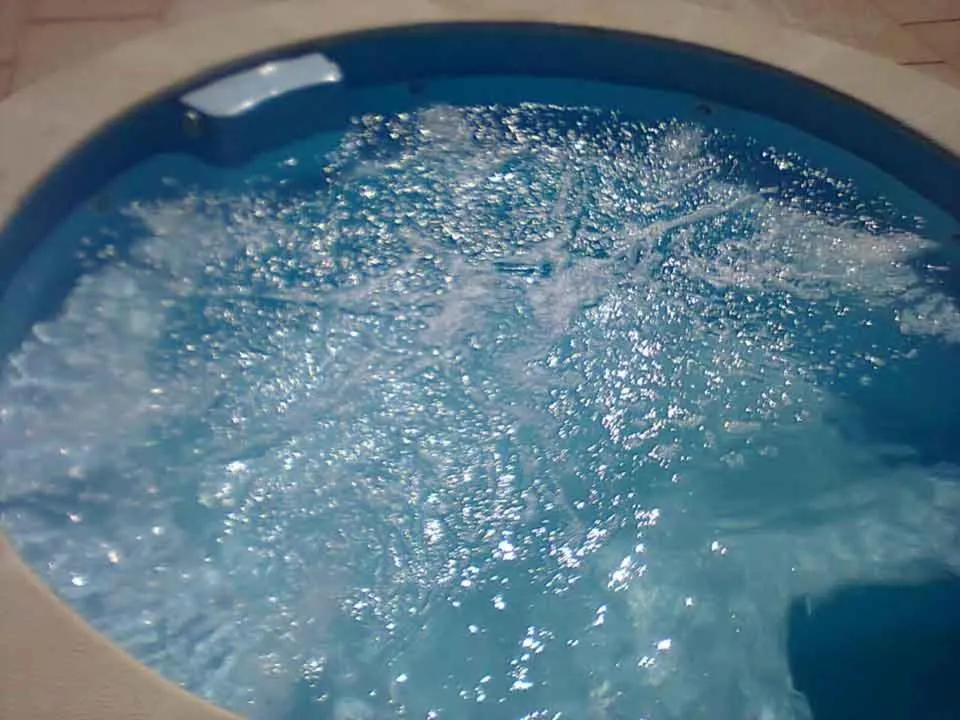 Hot Tub in Domestival