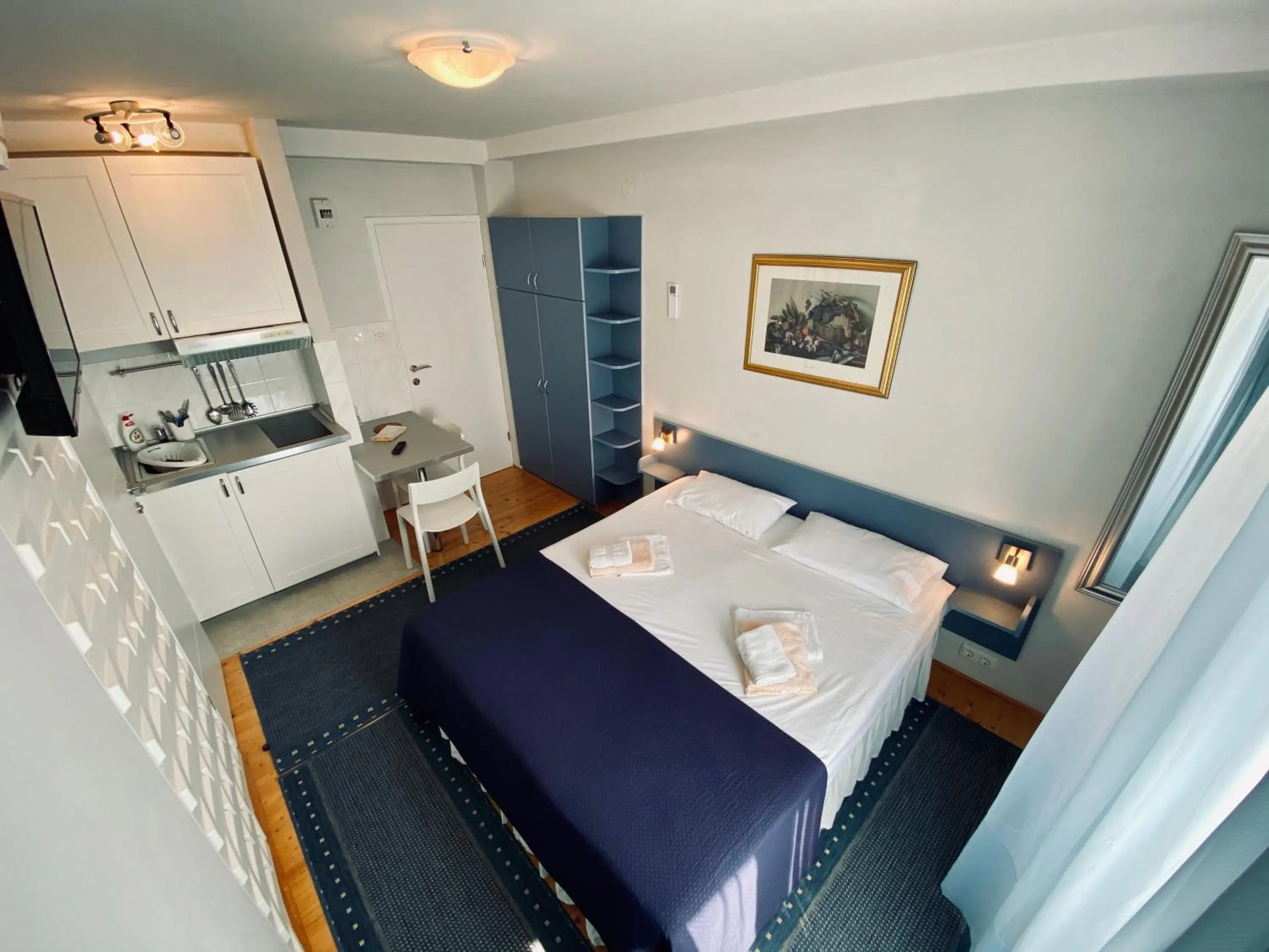 Bed in Komiza Provita Guesthouse