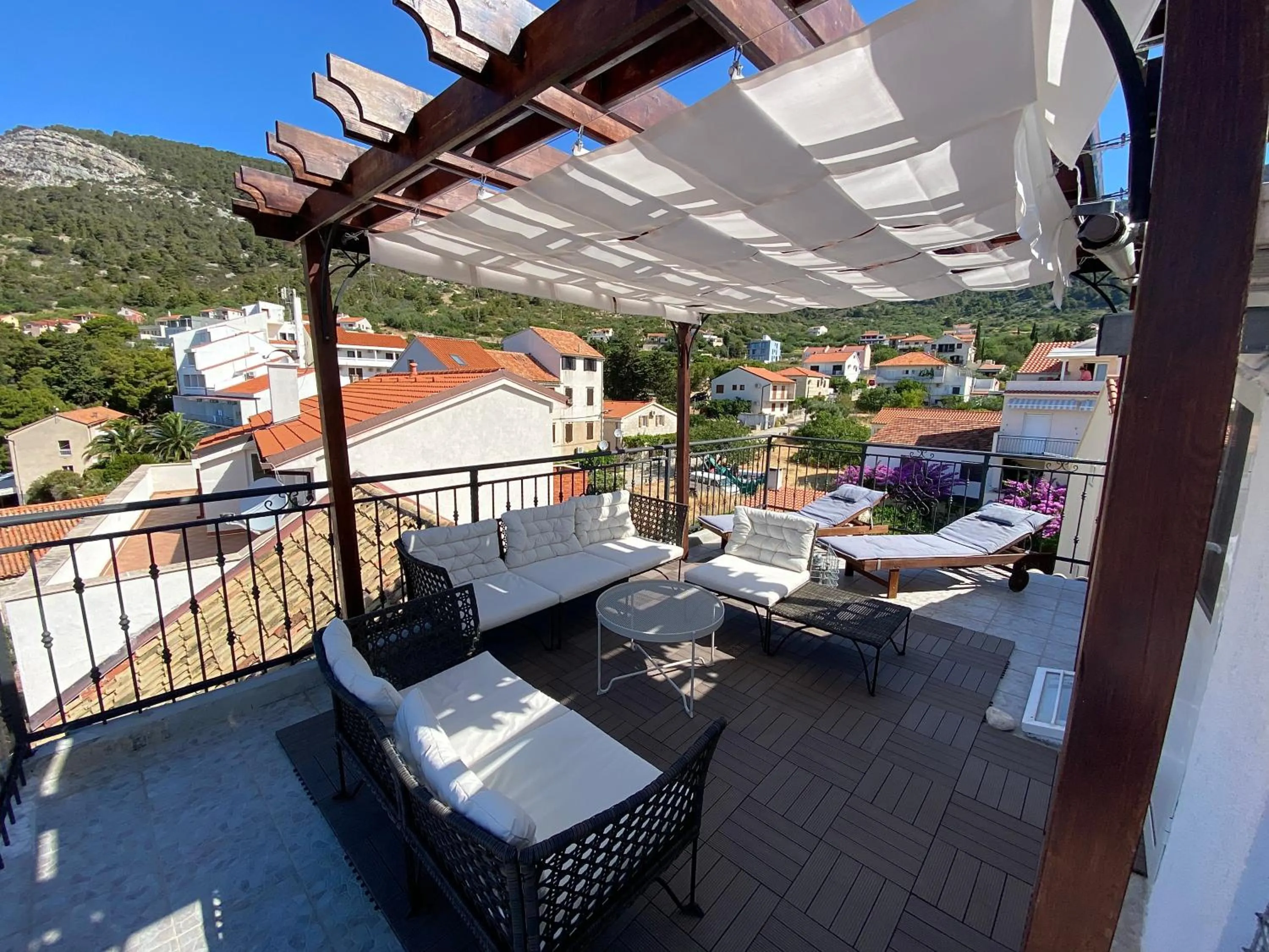 Balcony/Terrace in Komiza Provita Guesthouse