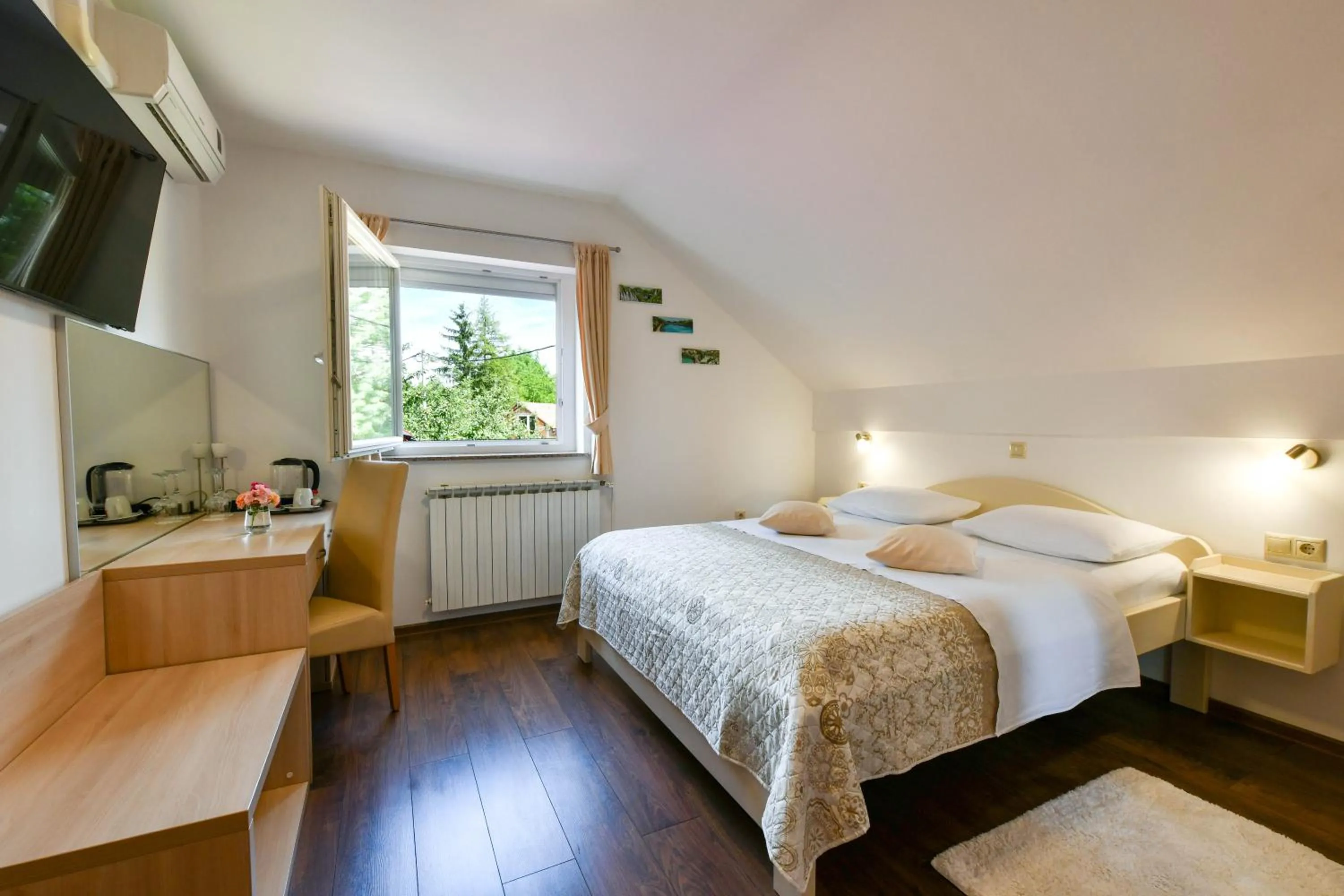 Bedroom, Bed in House Marija B&B