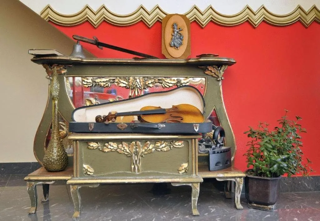 Decorative detail in Garni Hotel Lama