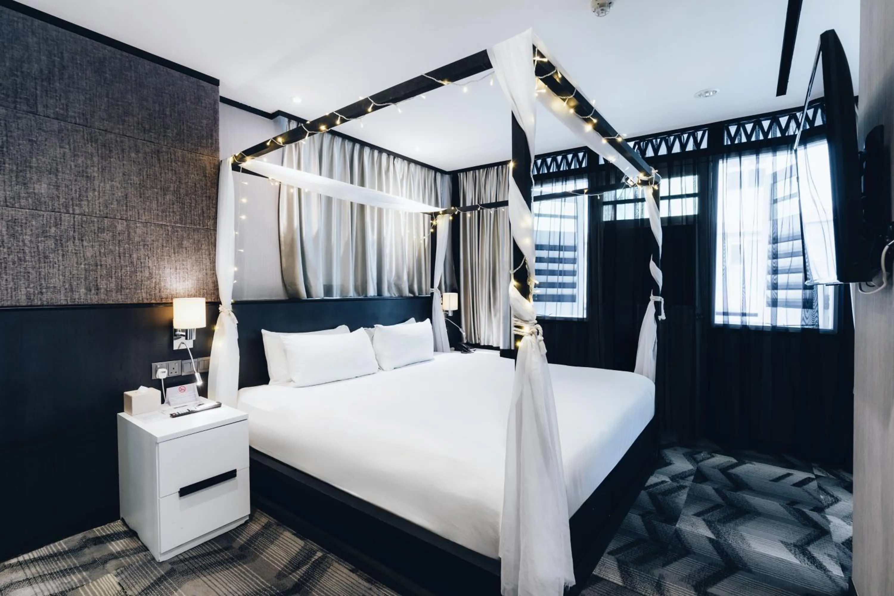 Bedroom, Bed in Hotel NuVe Urbane