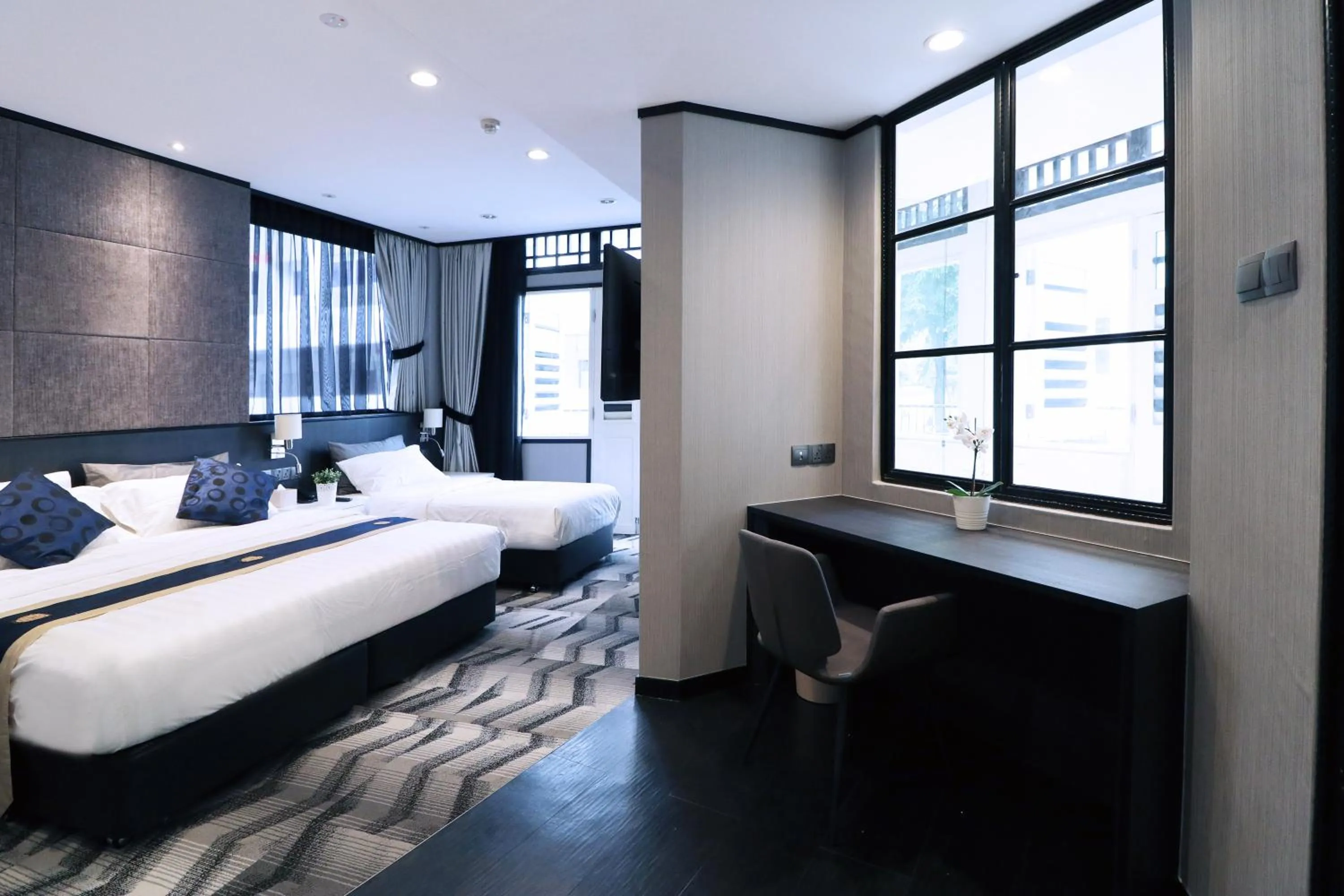 Photo of the whole room, Bed in Hotel NuVe Urbane