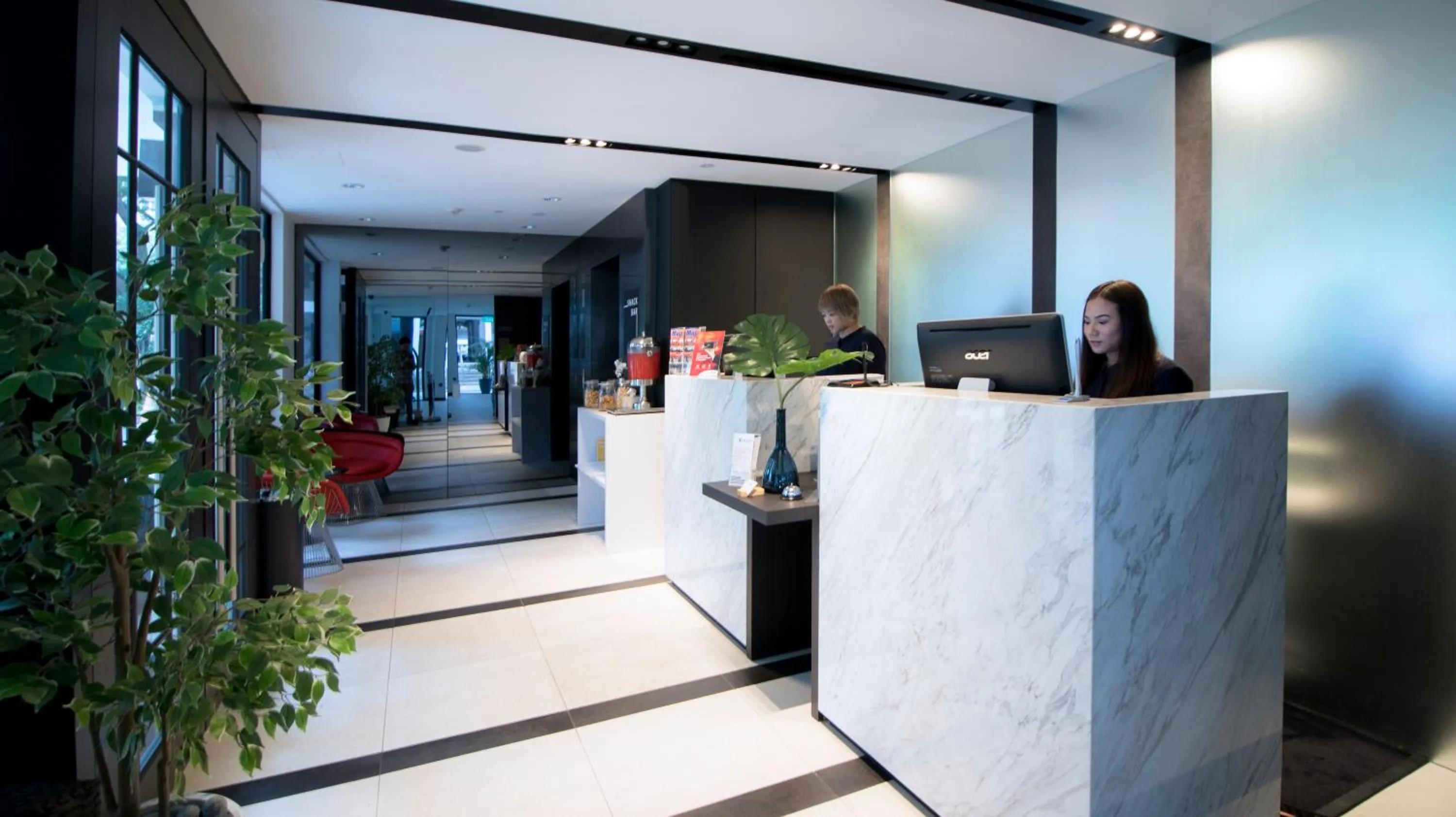 Lobby or reception in Hotel NuVe Urbane