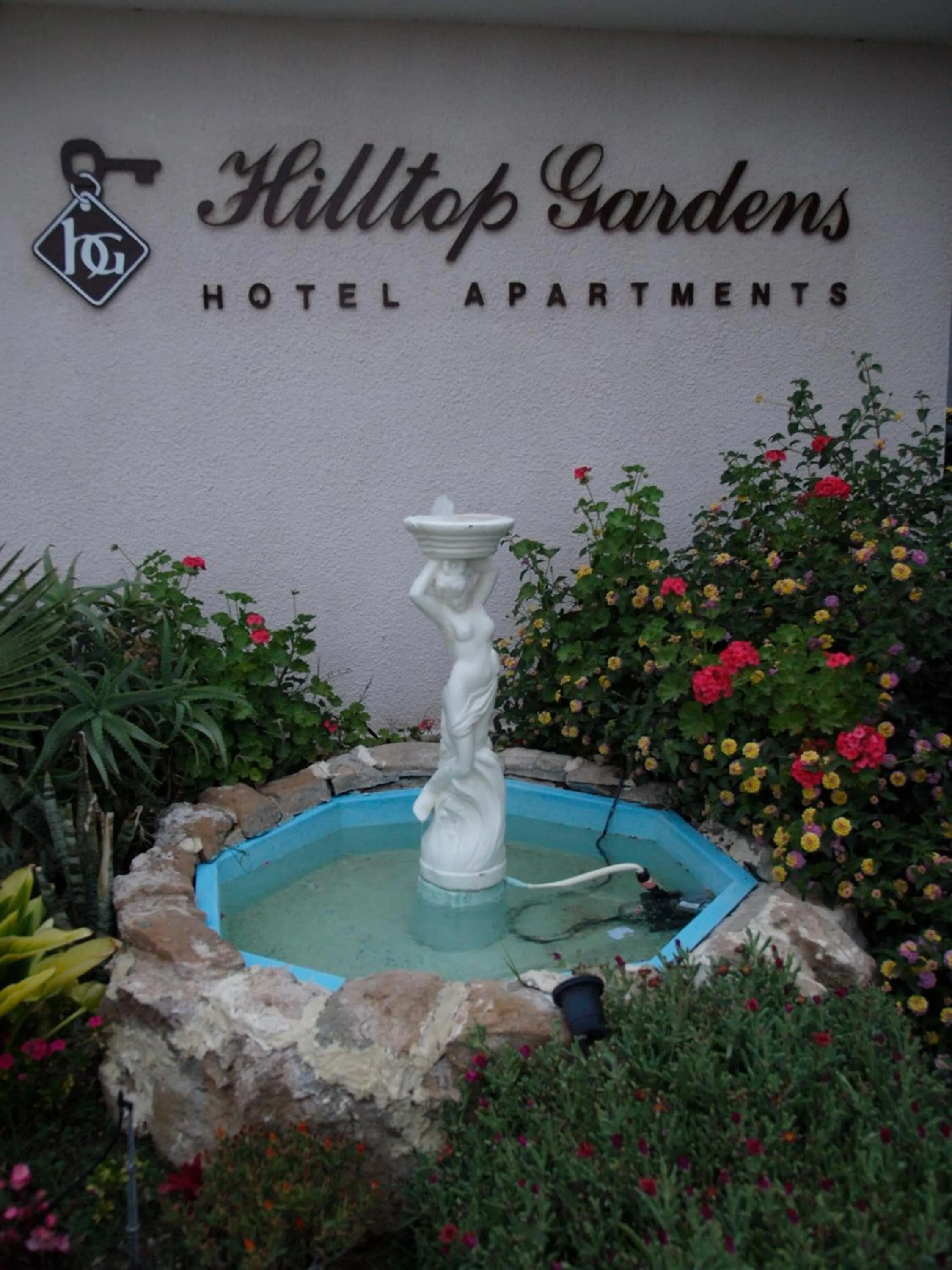 Facade/entrance in Hilltop Gardens Hotel Apartments