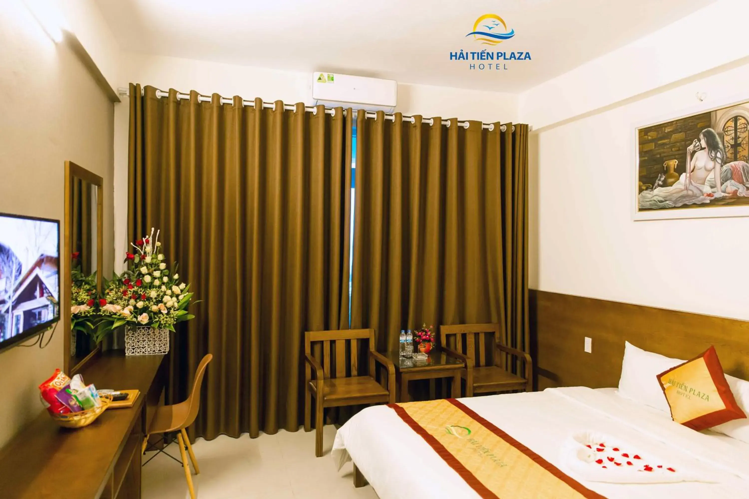 Family Room with Private Bathroom in Hai Tien Plaza Hotel Family Room with Private Bathroom in Hai Tien Plaza Hotel