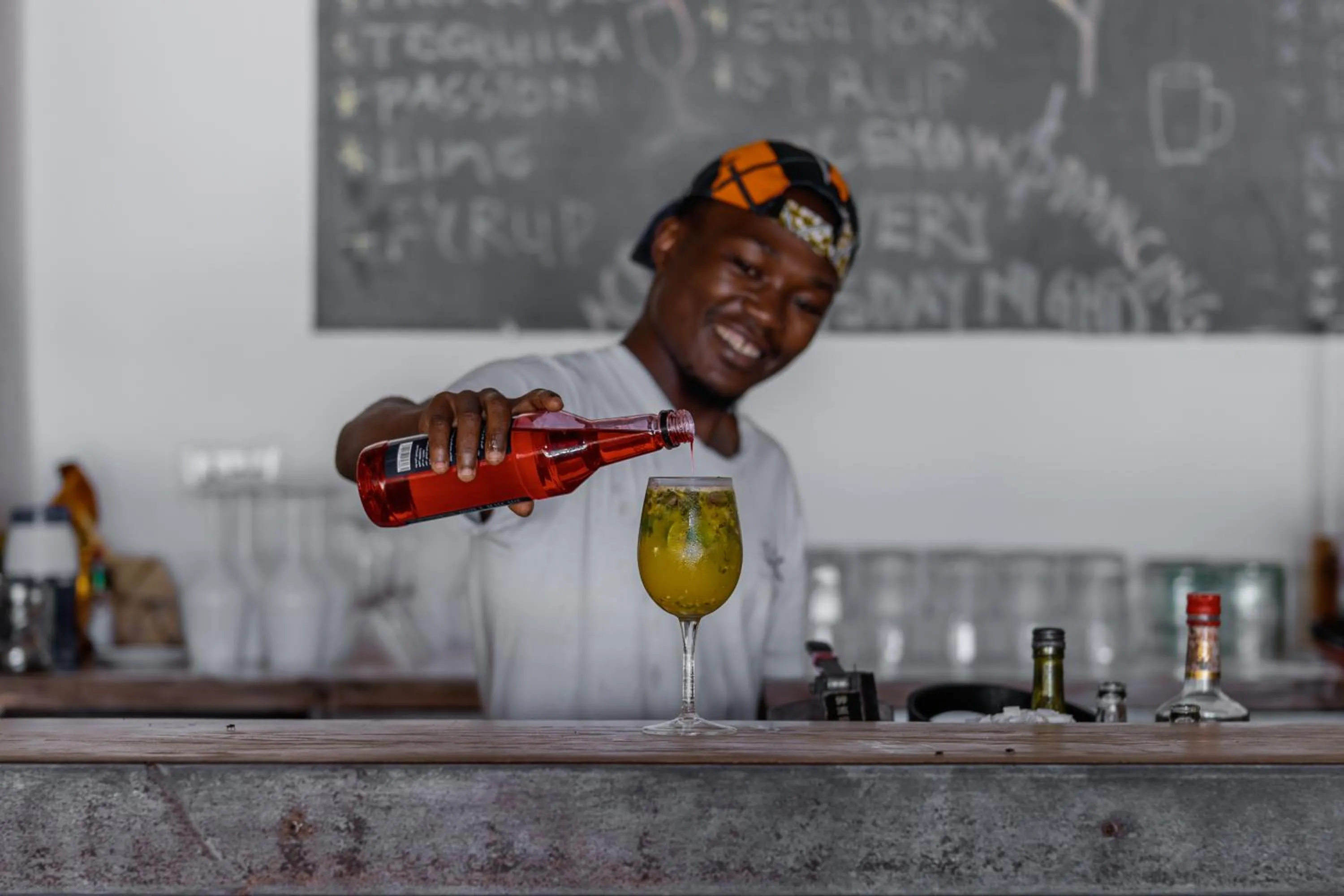 Lounge or bar in The Loop Beach Resort