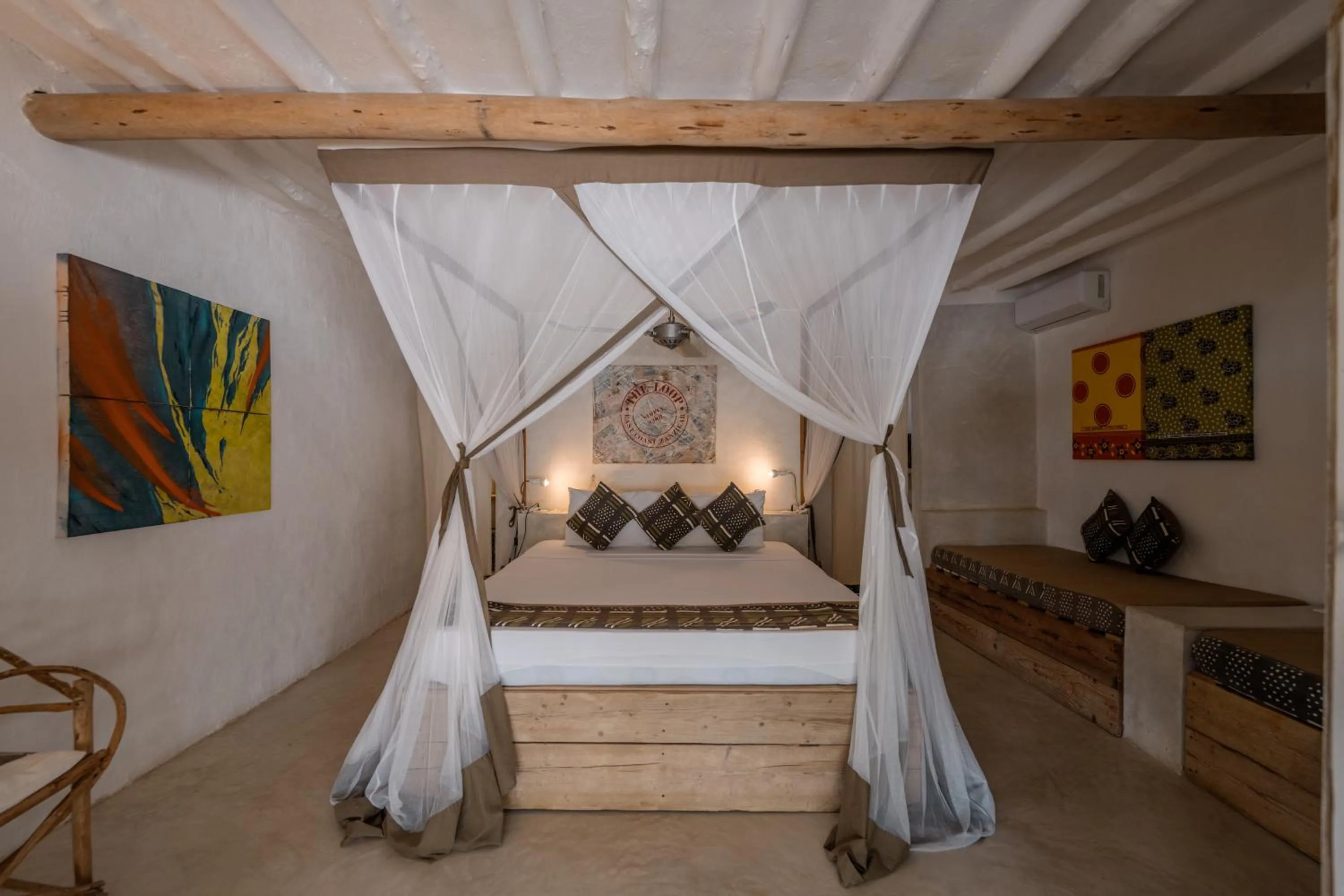 Bed in The Loop Beach Resort