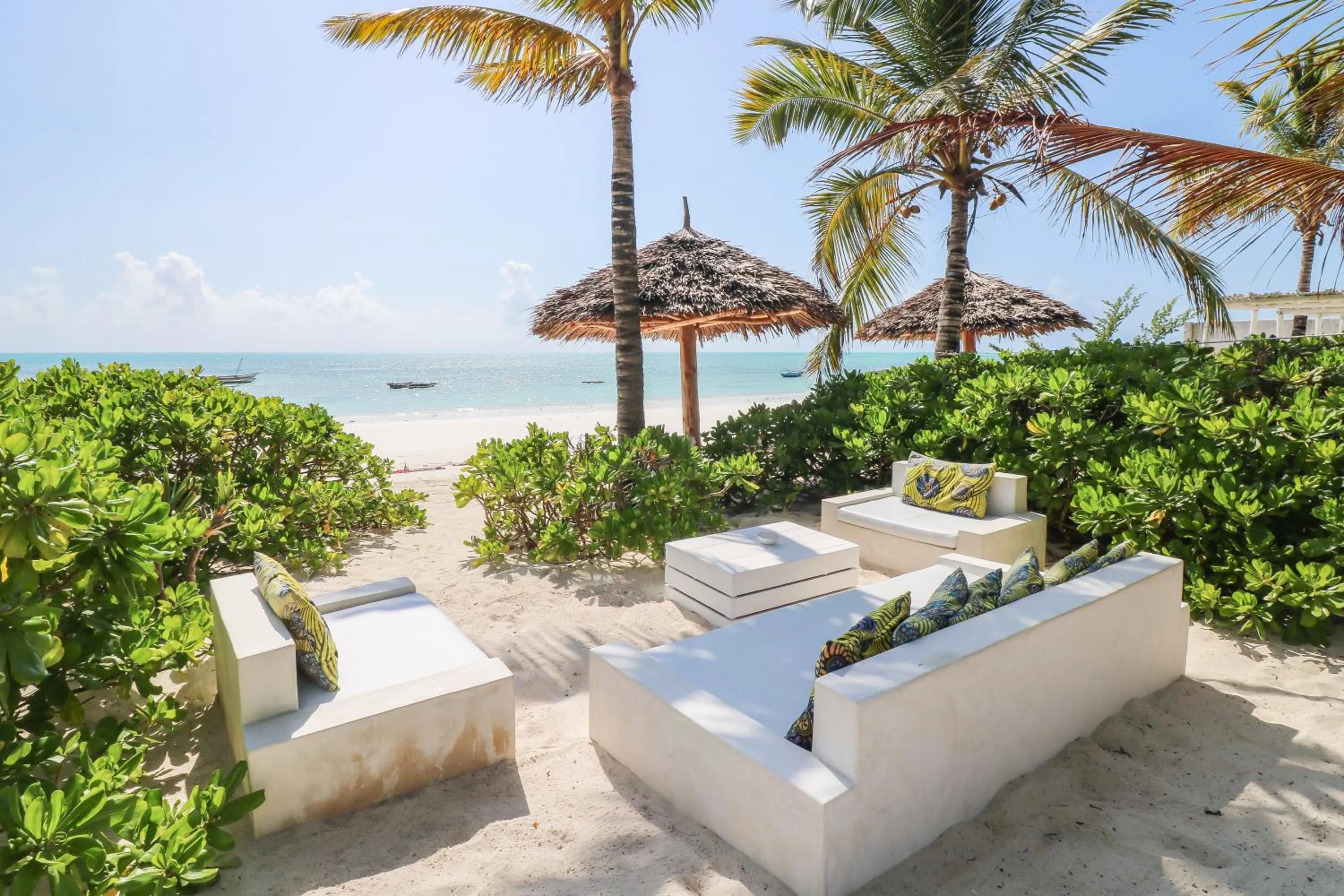 Beach in The Loop Beach Resort