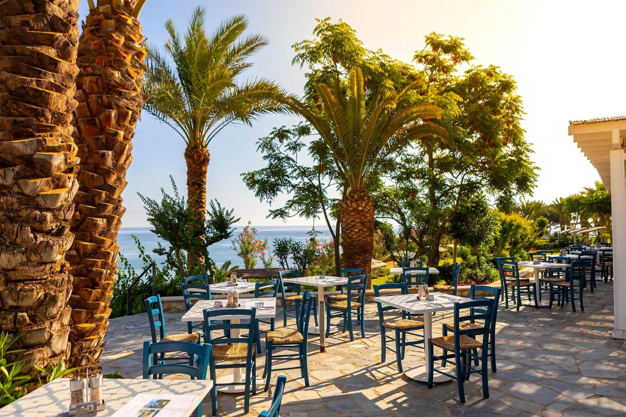 Restaurant/places to eat in Crystal Springs Beach Hotel