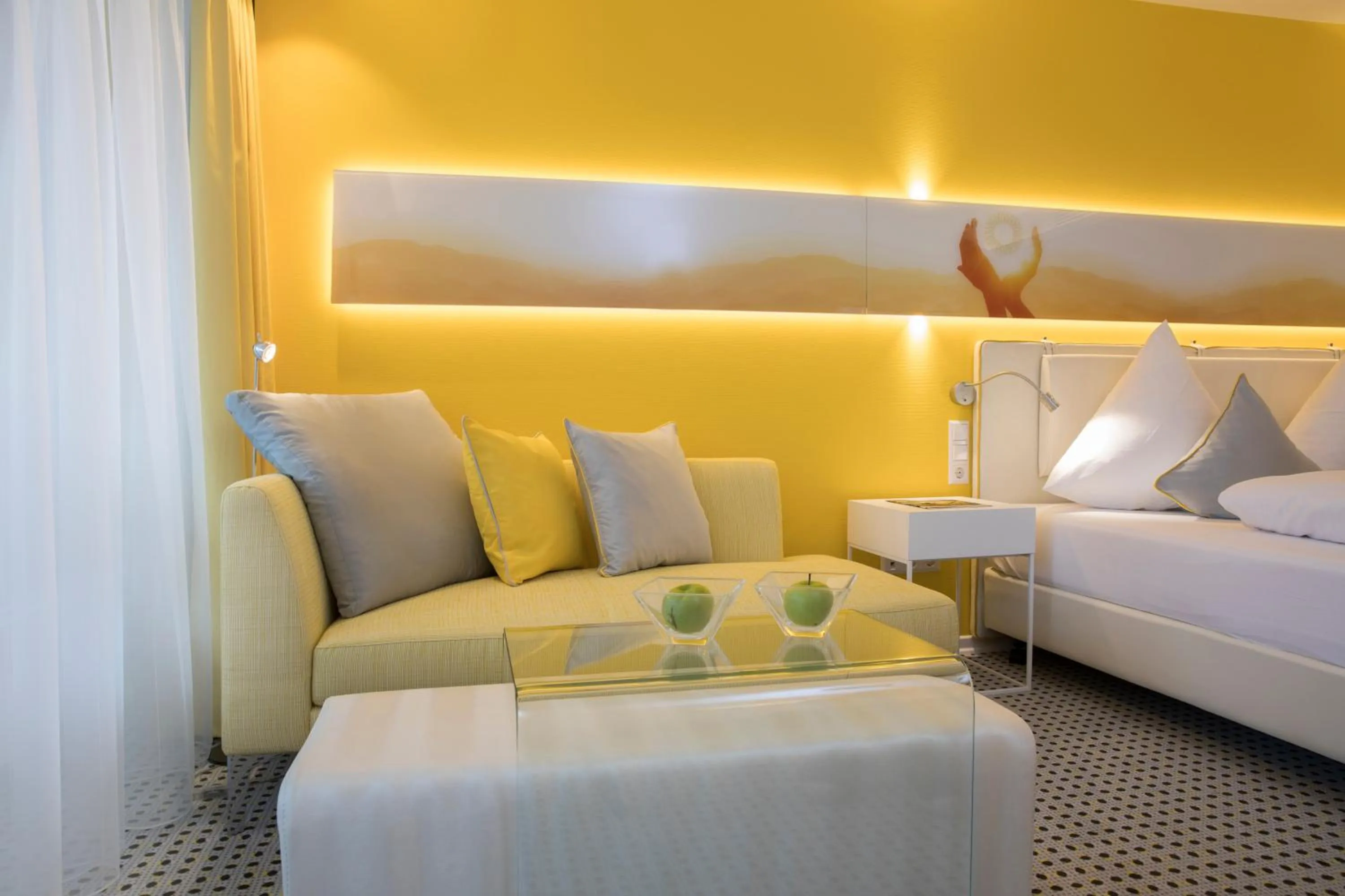 Property building, Bed in Sonnenhof Hotel & Spa