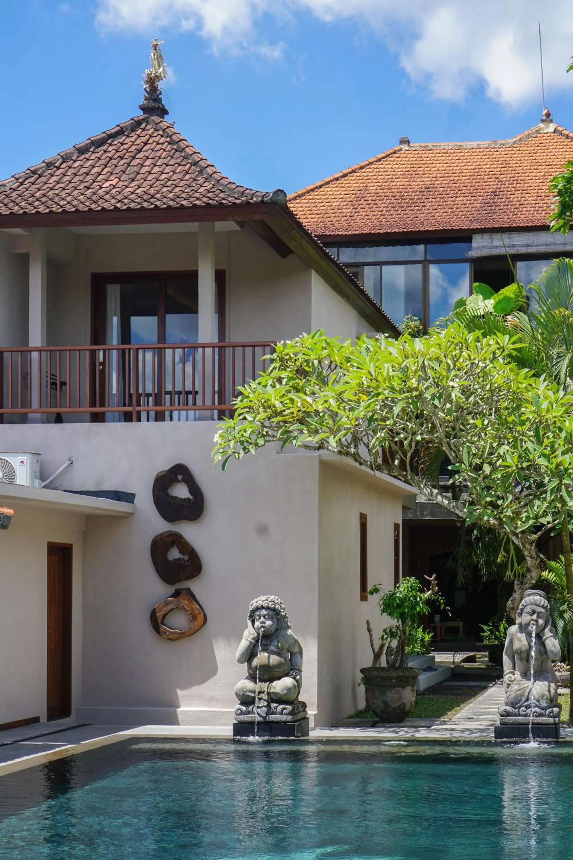 Property building in Ubud Aura Retreat