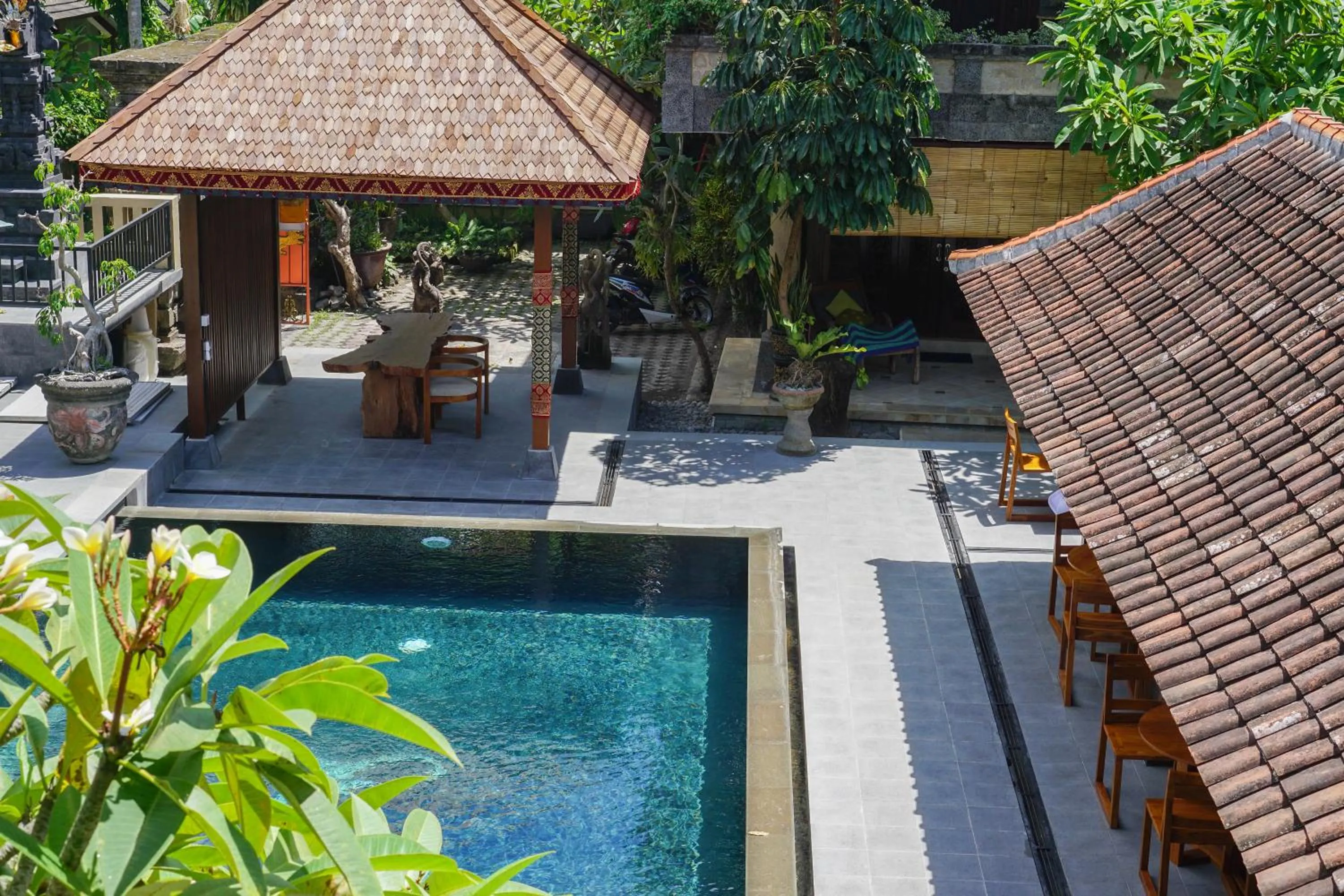 Property building in Ubud Aura Retreat