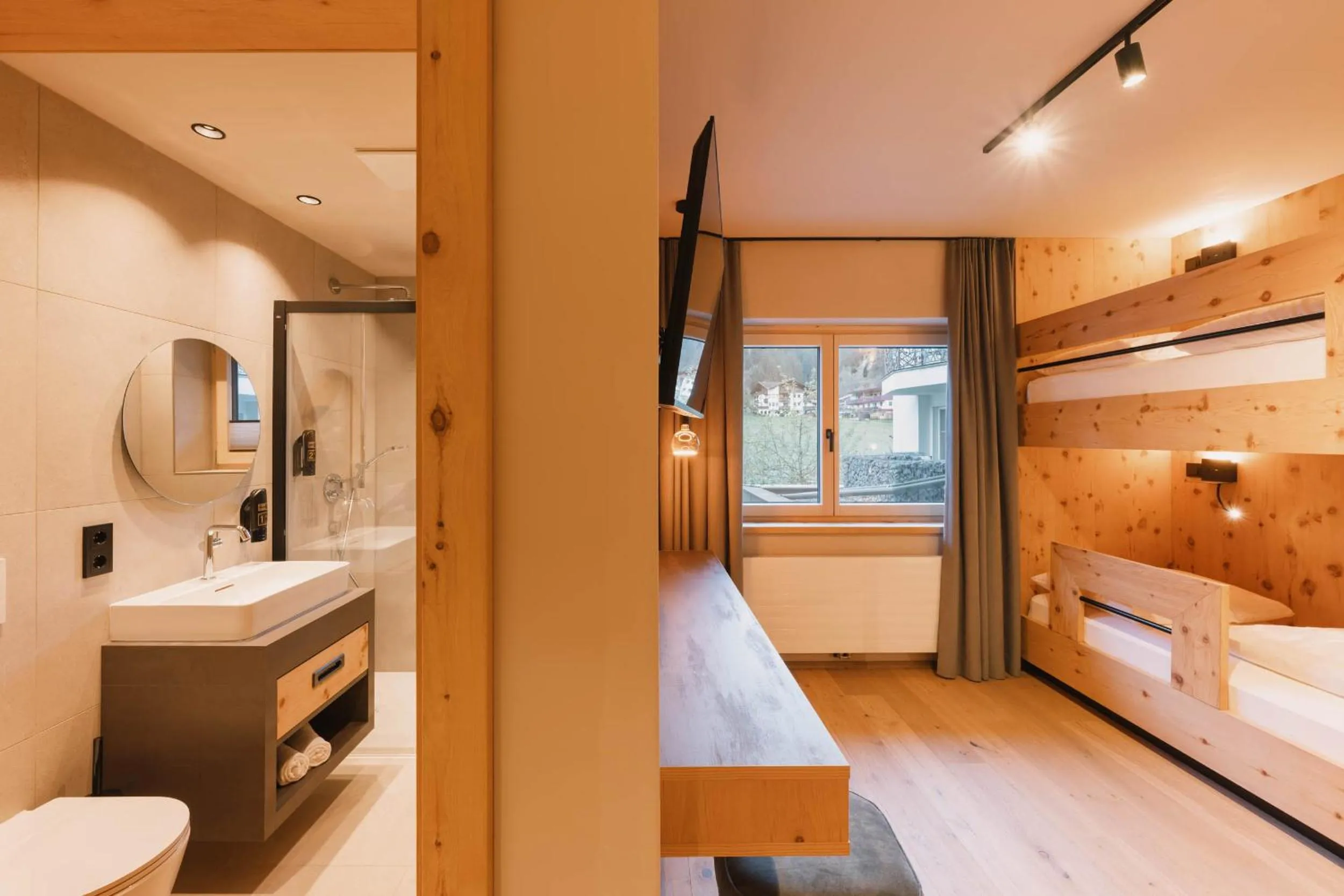 children, Bed in Familotel Kindl