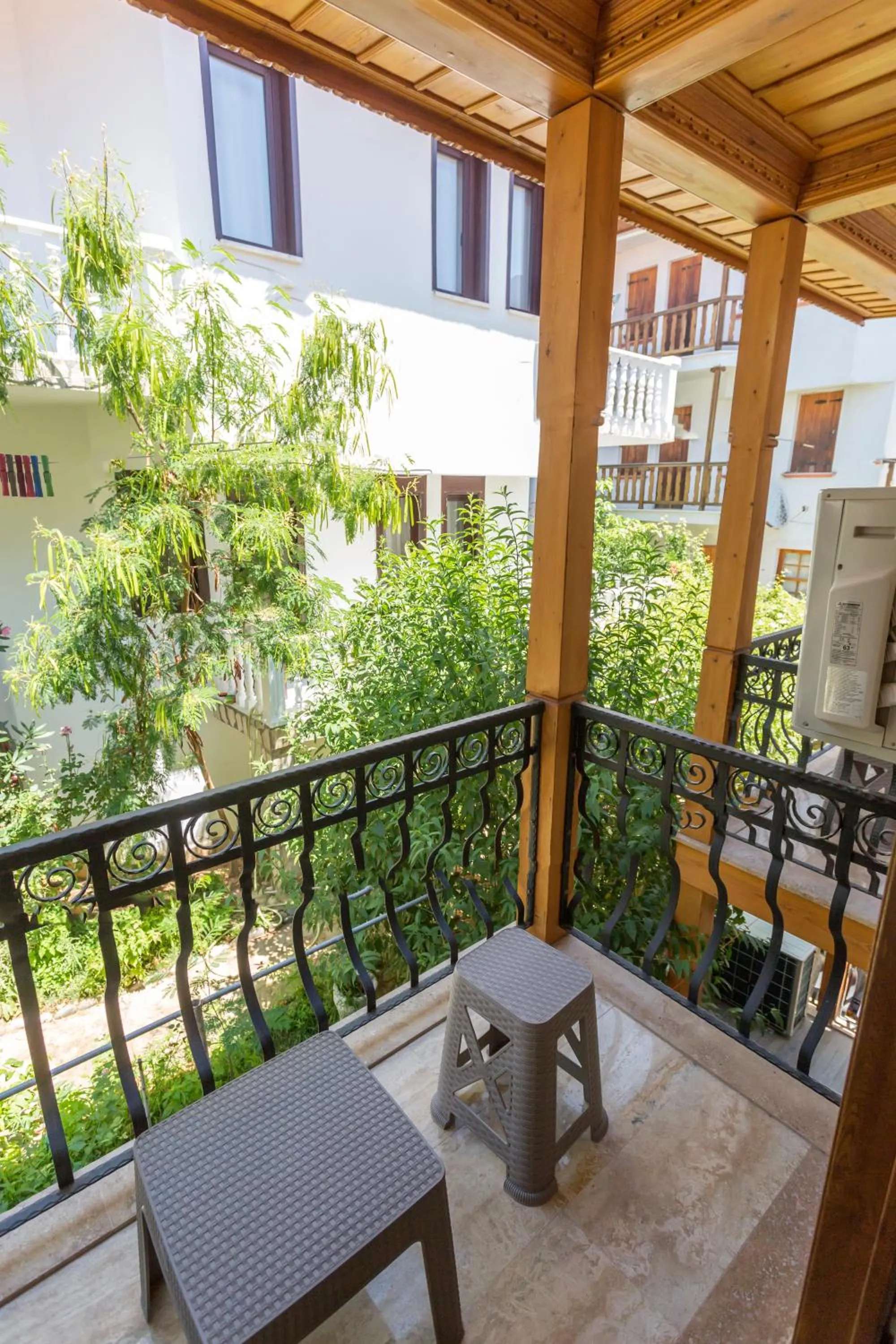 Balcony/Terrace in XOX Apart Hotel