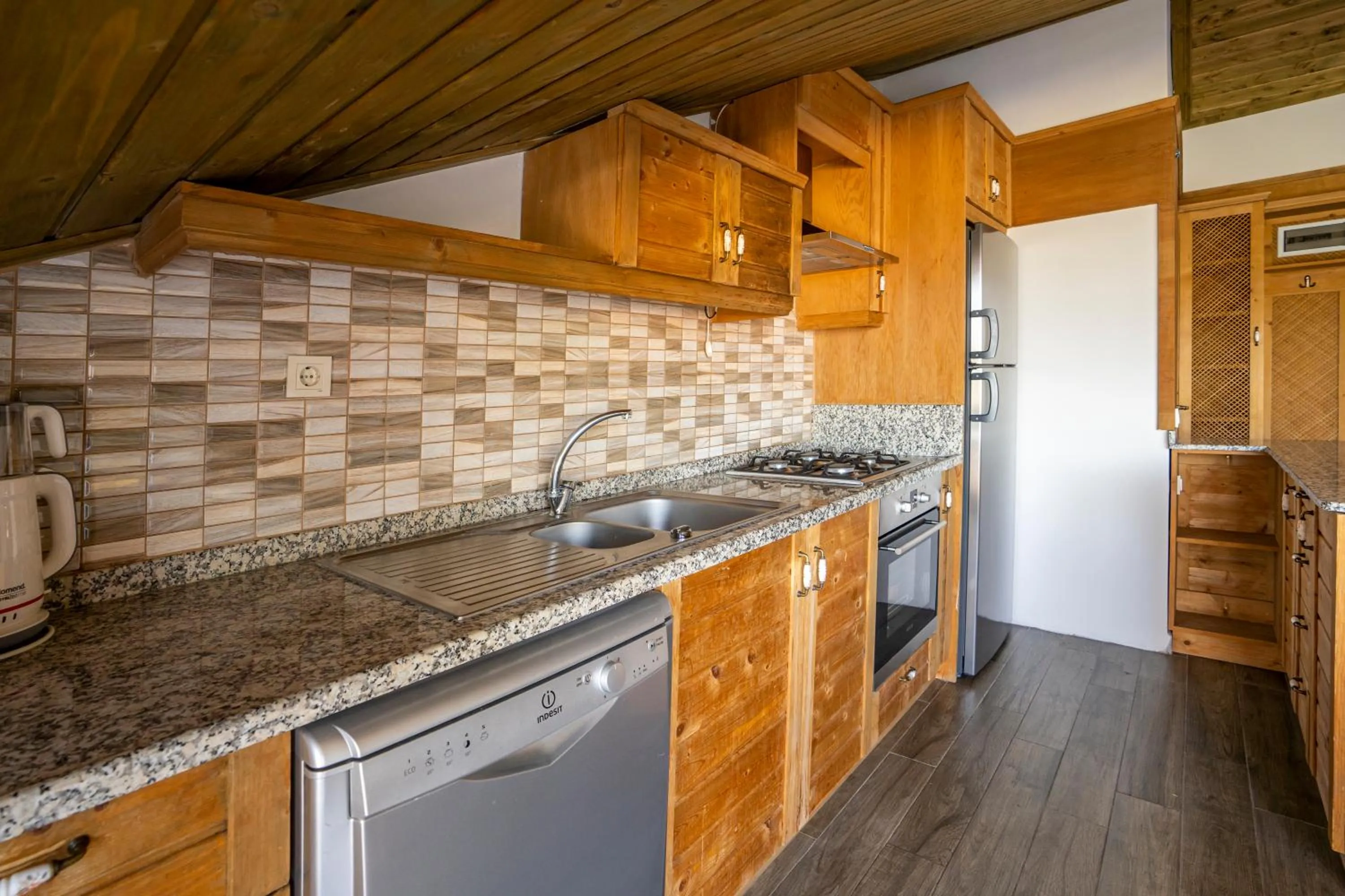 Kitchen or kitchenette in XOX Apart Hotel