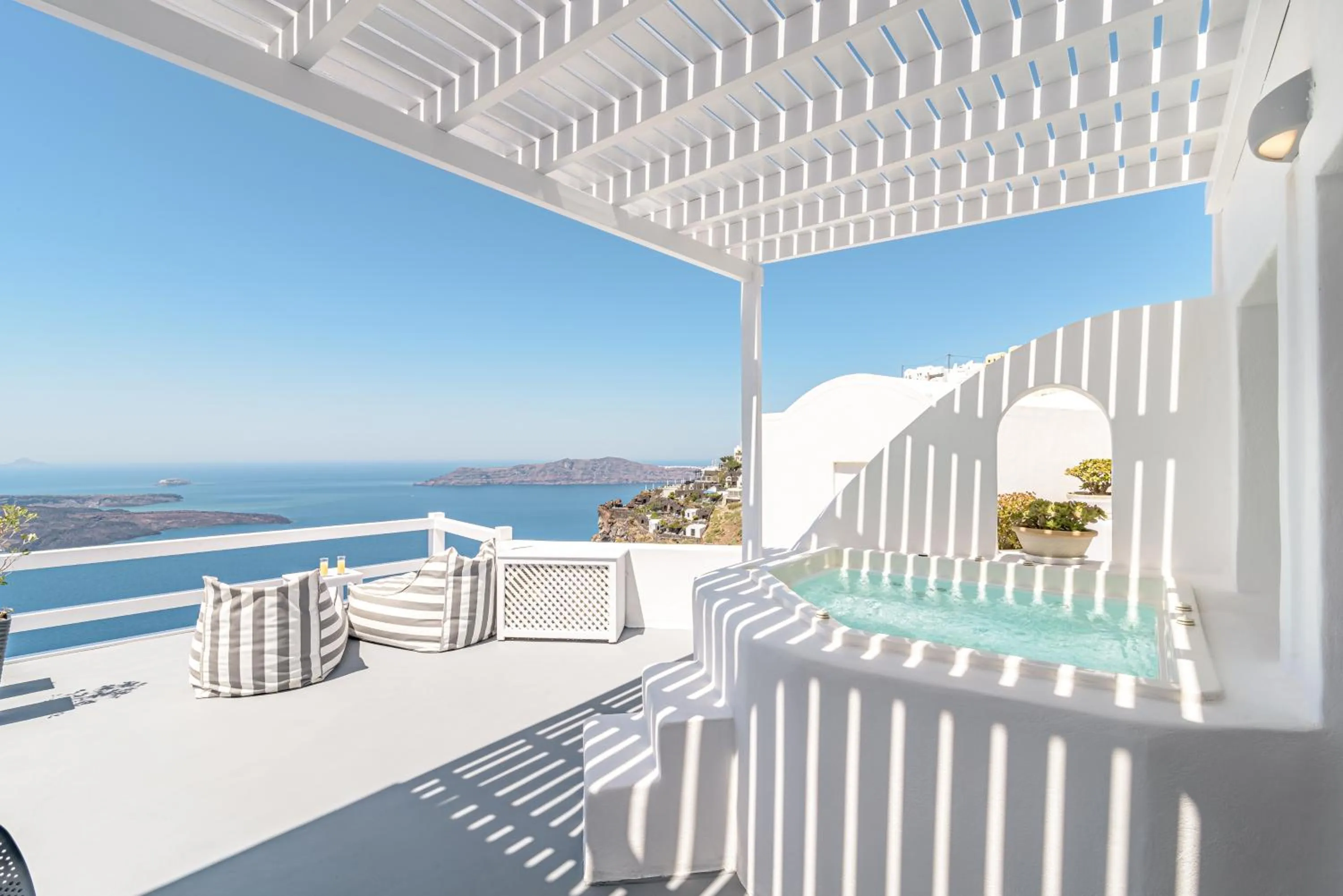 Balcony/Terrace in Avianto Suites