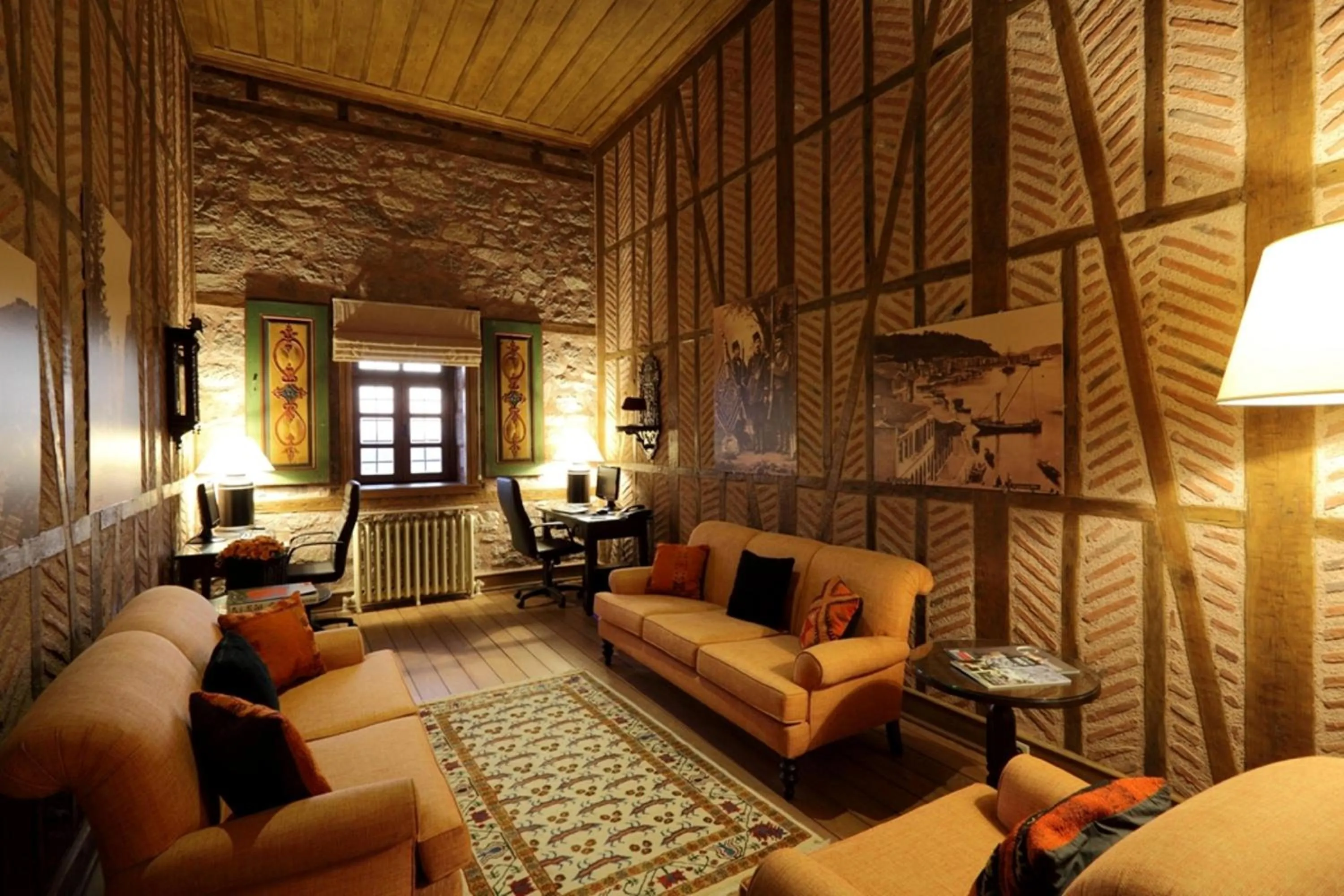 Library in Divan Cukurhan