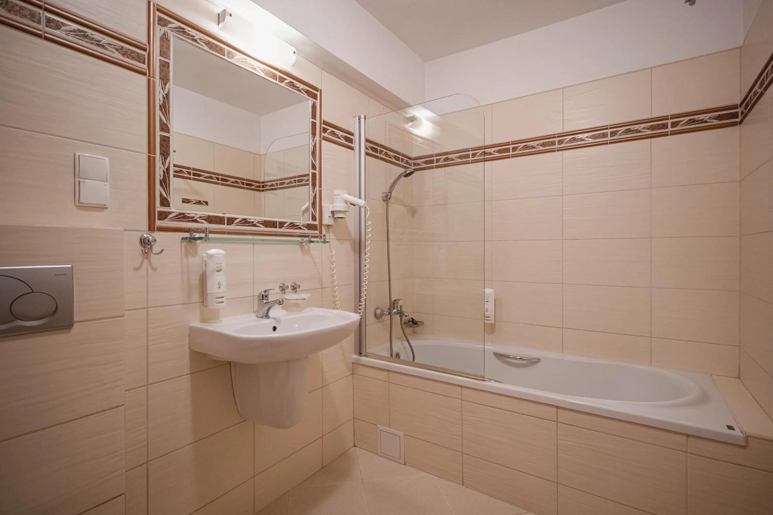 Shower in Kompleks Antałówka Termy & Med