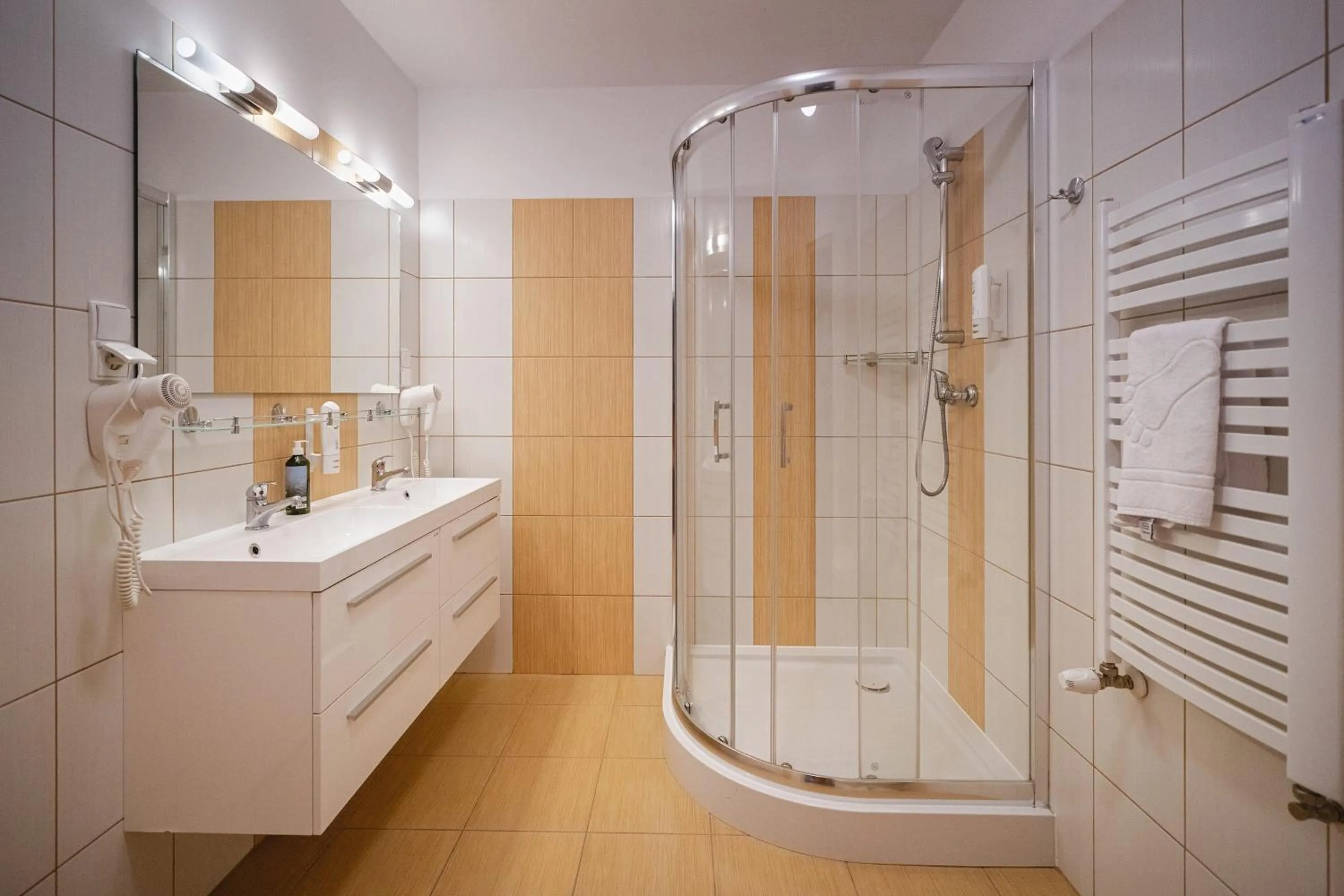 Shower in Kompleks Antałówka Termy & Med