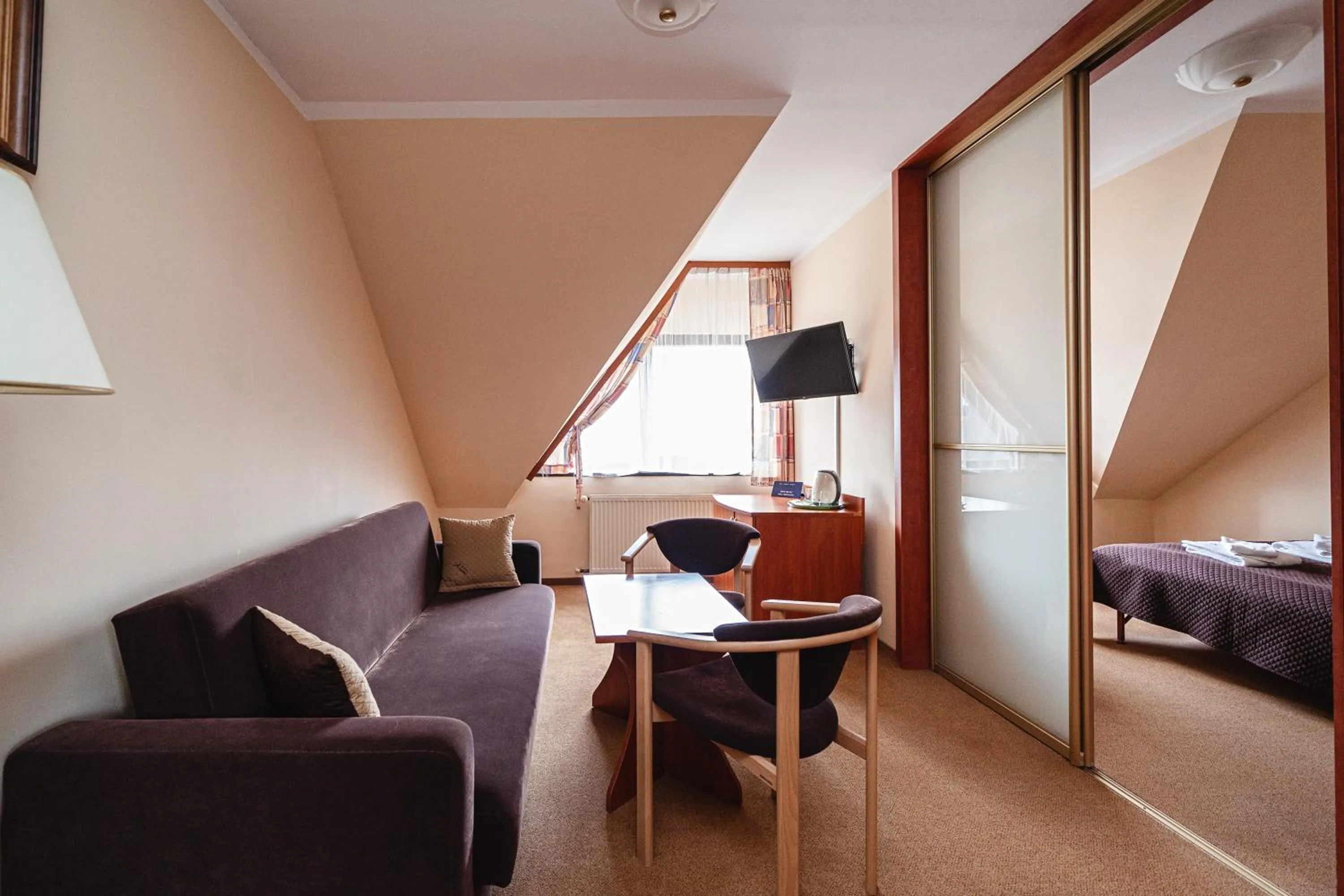 TV and multimedia, Bed in Kompleks Antałówka Termy & Med