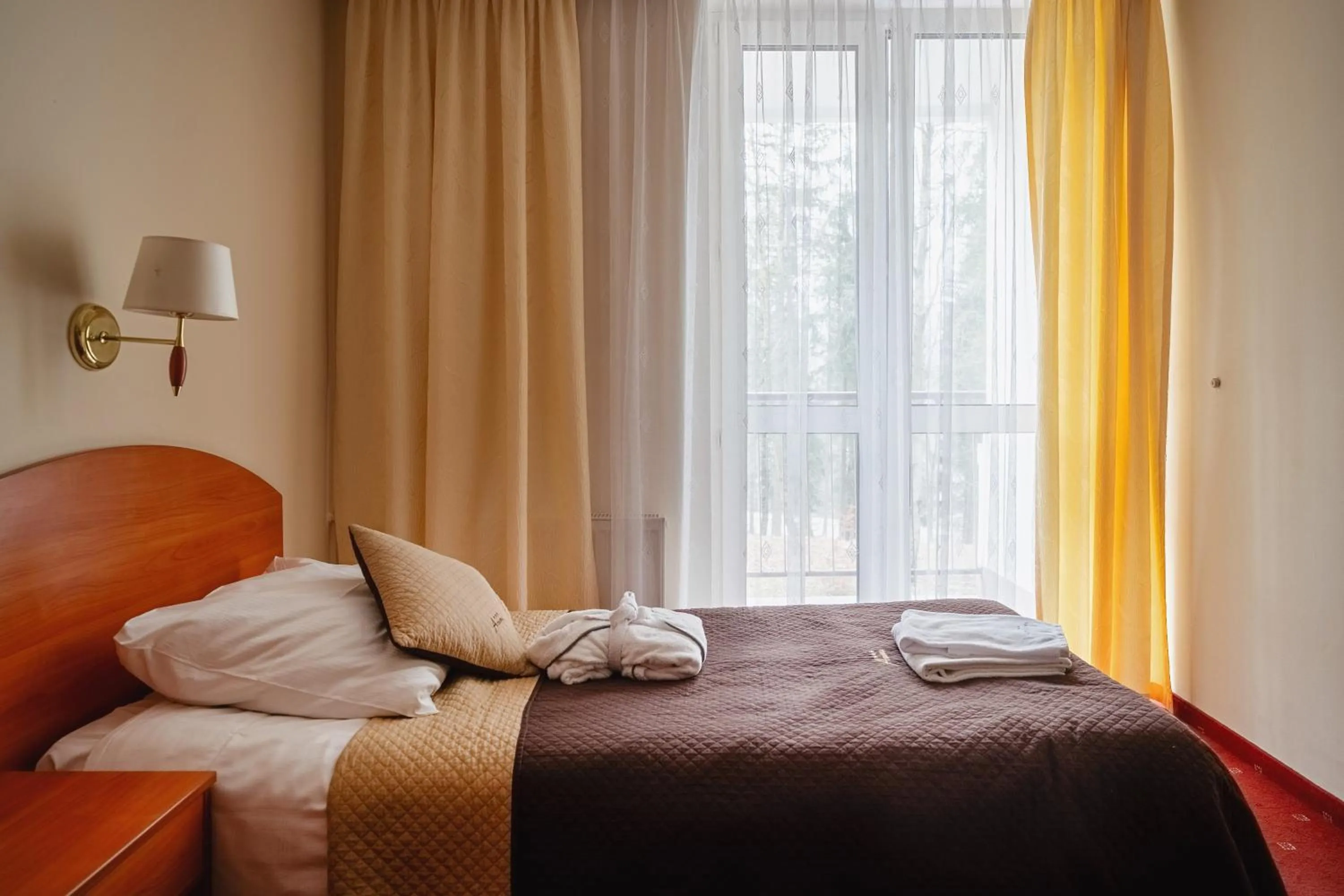 Bed in Kompleks Antałówka Termy & Med