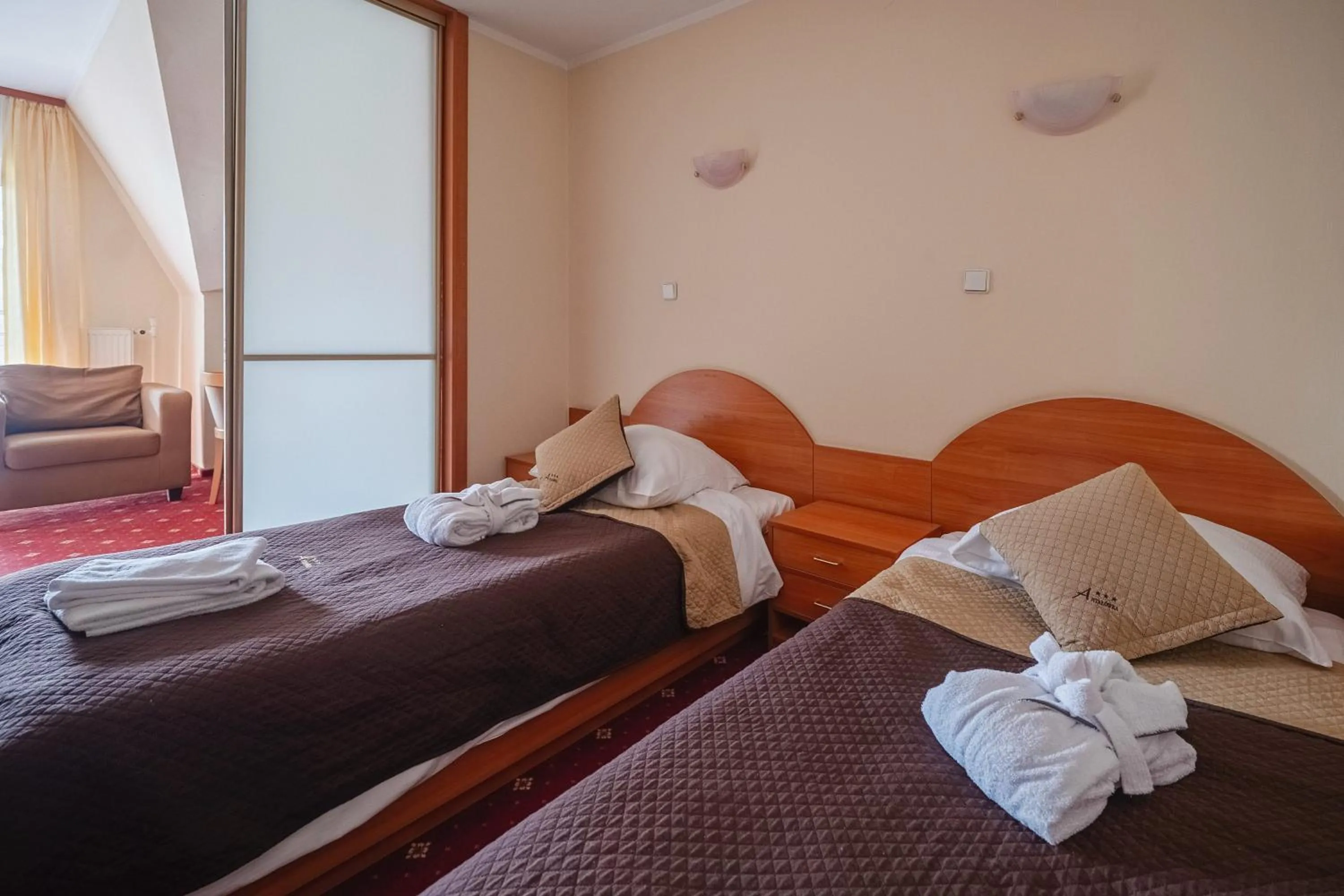 Bed in Kompleks Antałówka Termy & Med