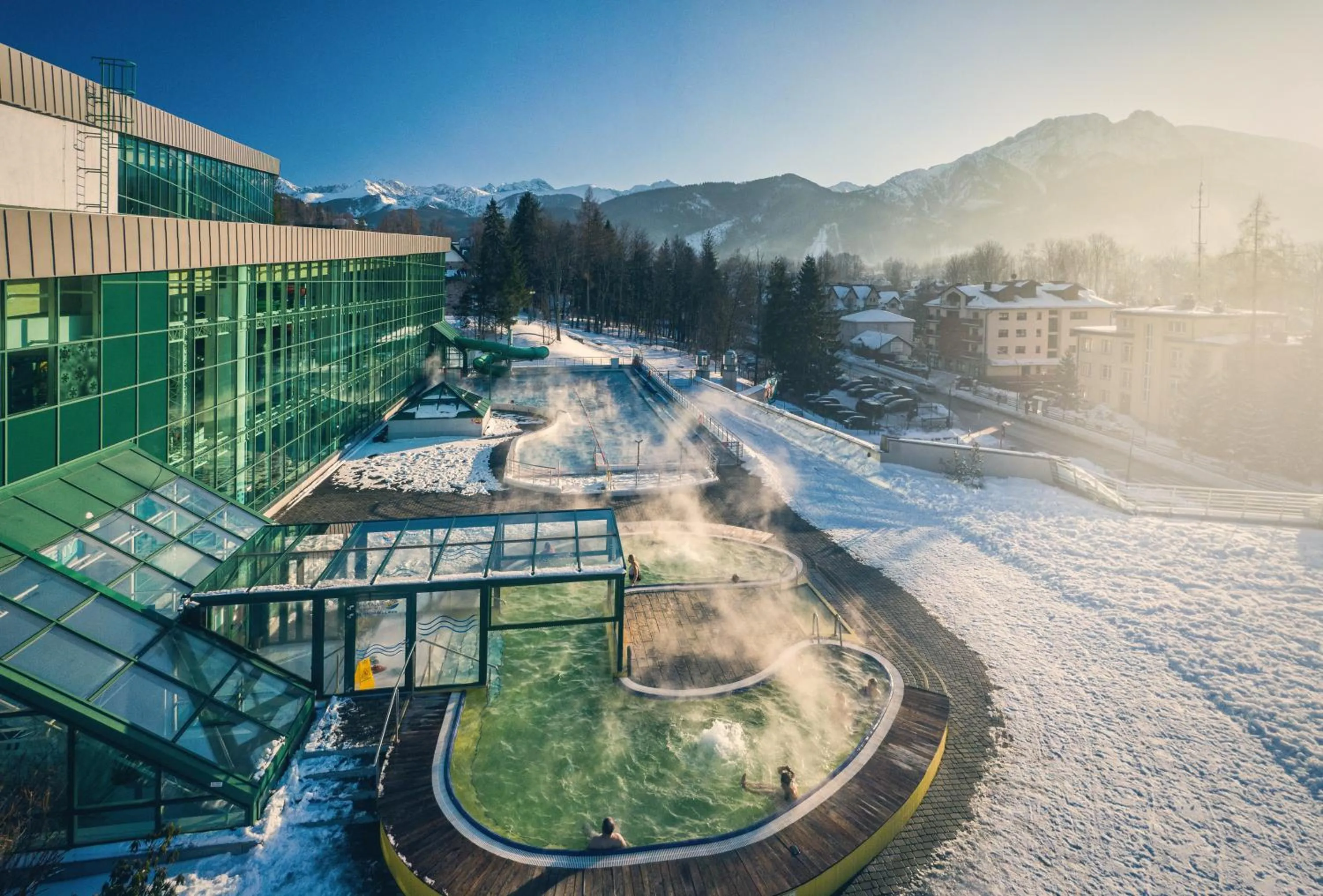 Day in Zespół Tatry - Hotel Tatry i Budynek Turystyczny