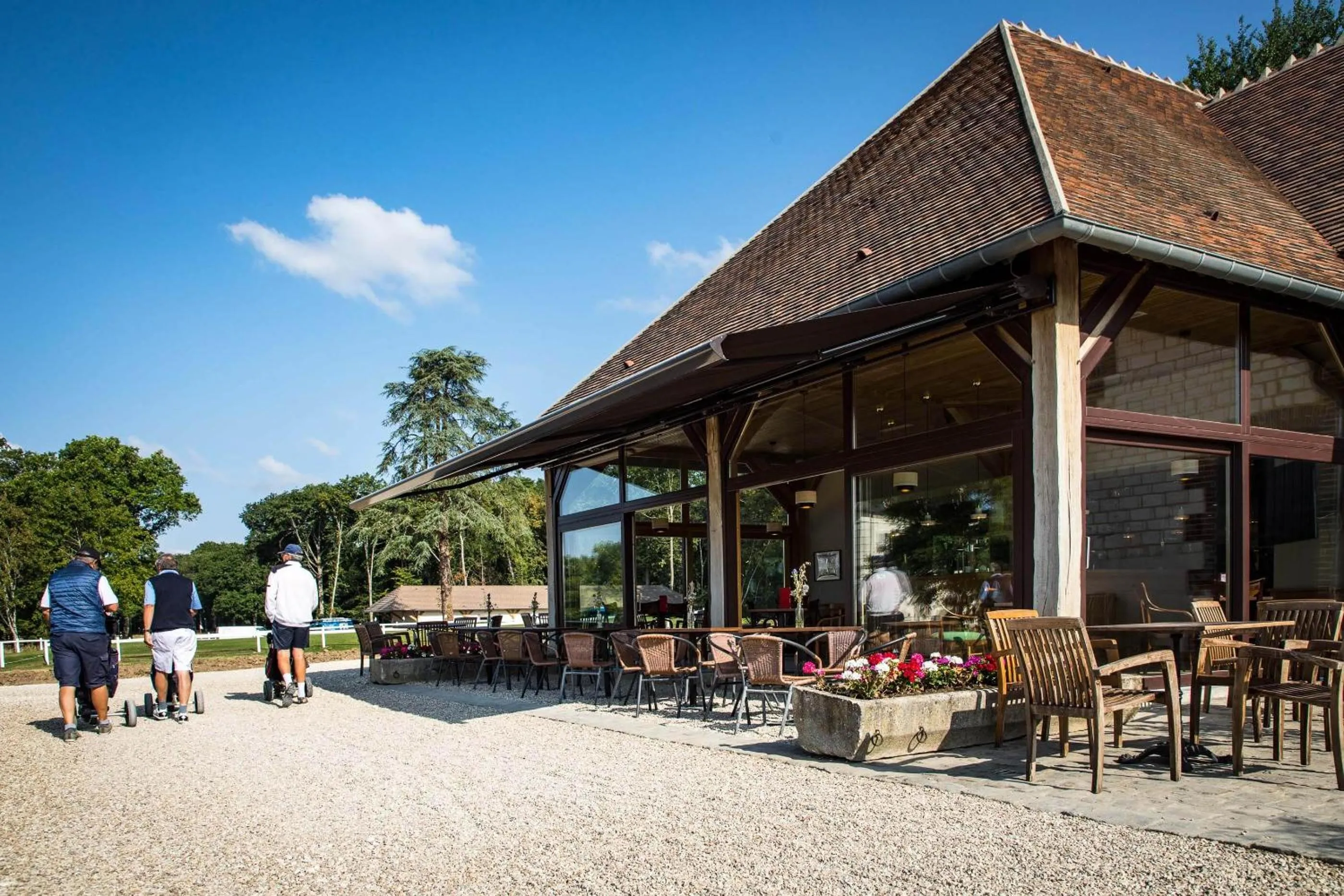 Property building in Domaine Du Roncemay - Hôtel, Restaurants, Spa & Golf