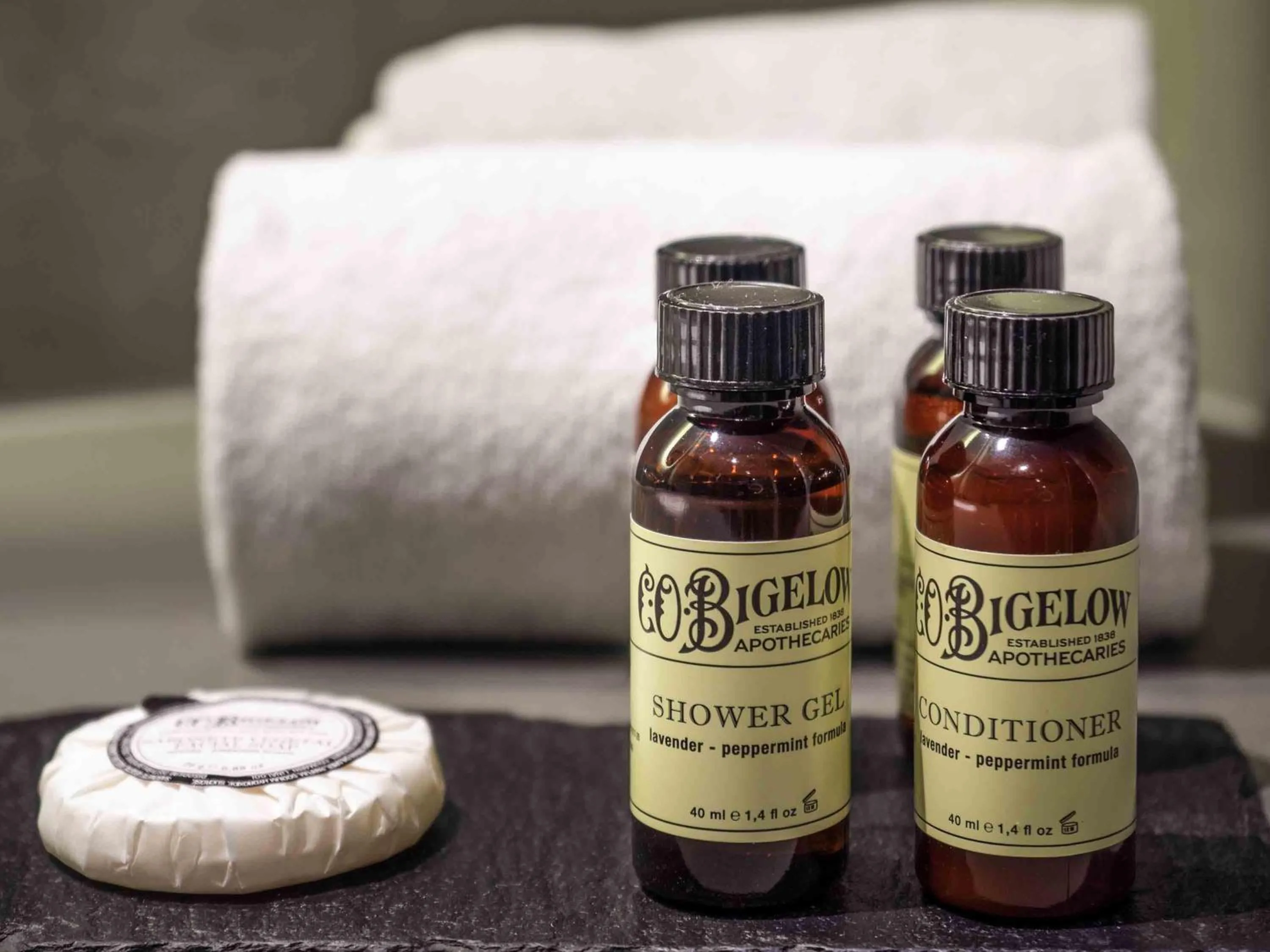 Bedroom in Pullman Santiago El Bosque