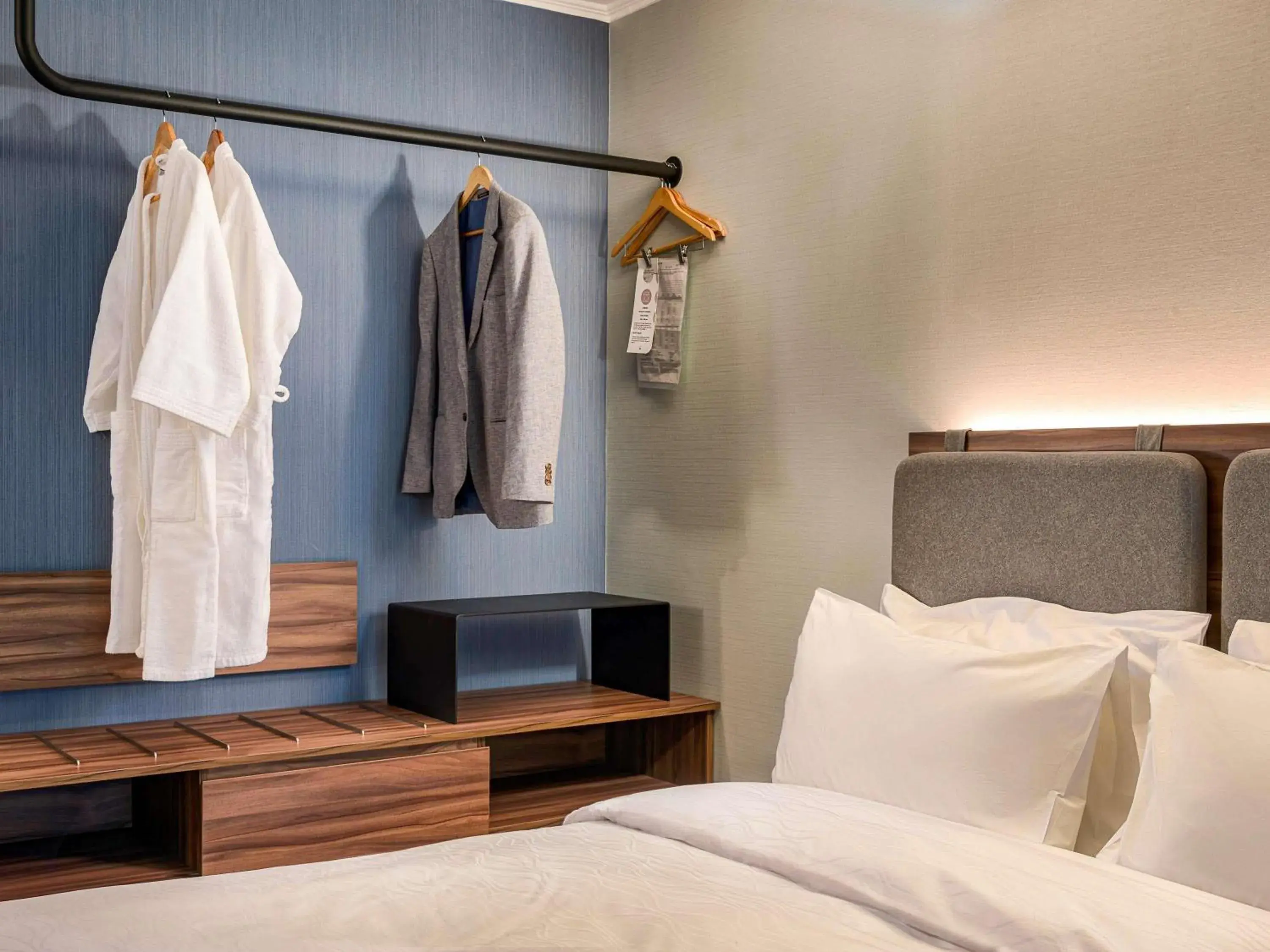 Standard Queen Room with Two Queen Beds in Novotel Santiago Las Condes Standard Queen Room with Two Queen Beds in Novotel Santiago Las Condes