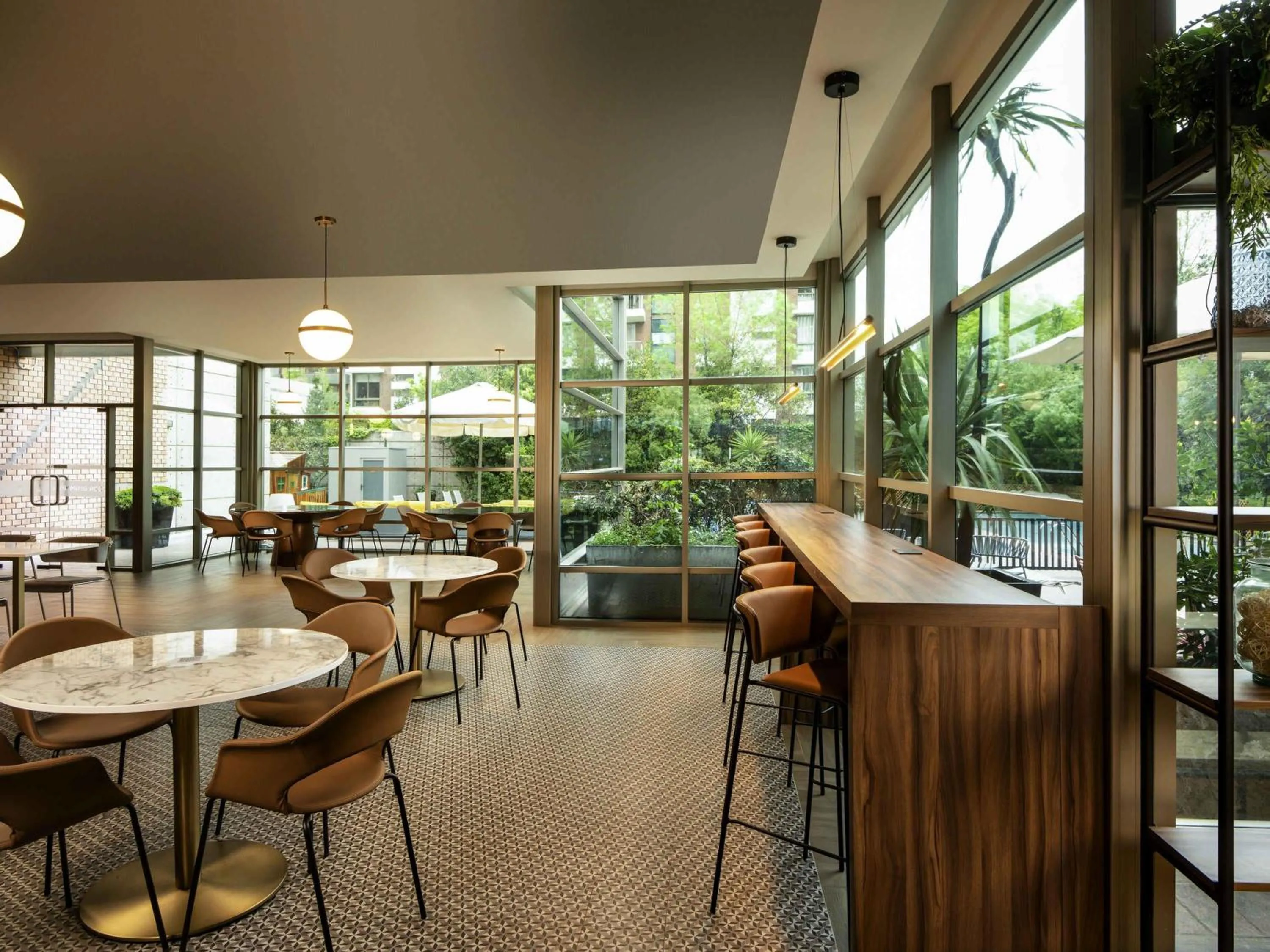 Restaurant/places to eat in Novotel Santiago Las Condes