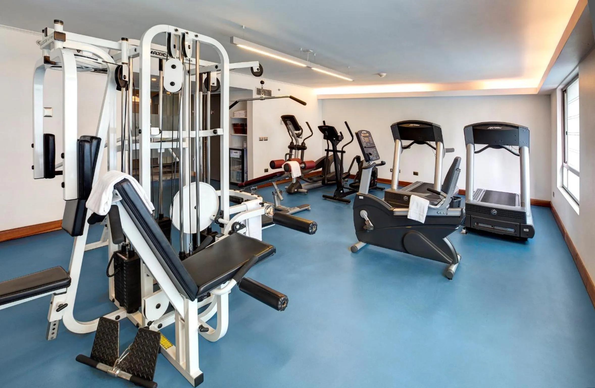 Fitness centre/facilities in Novotel Santiago Las Condes