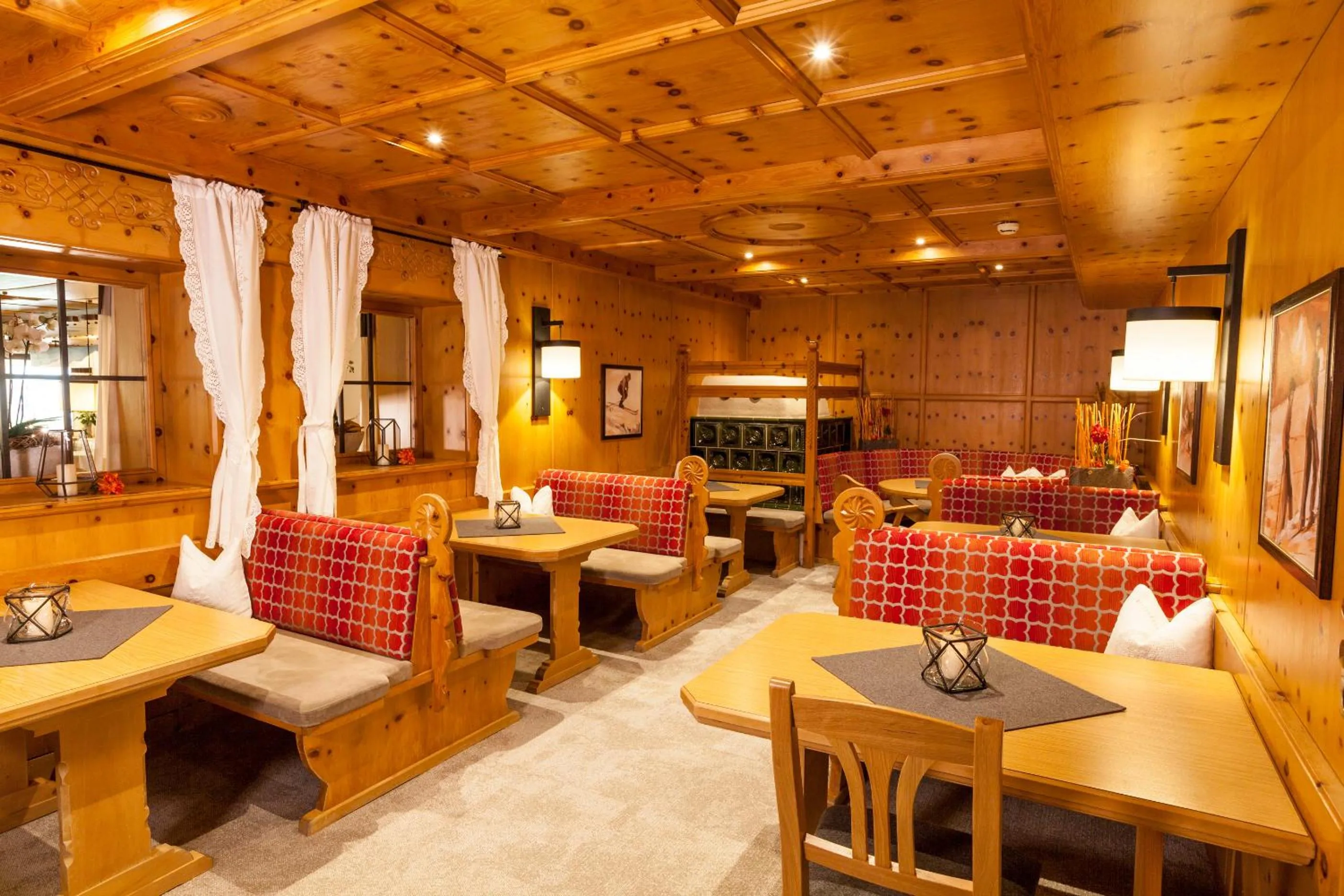 Restaurant/places to eat in Kinder- & Gletscherhotel Hintertuxerhof