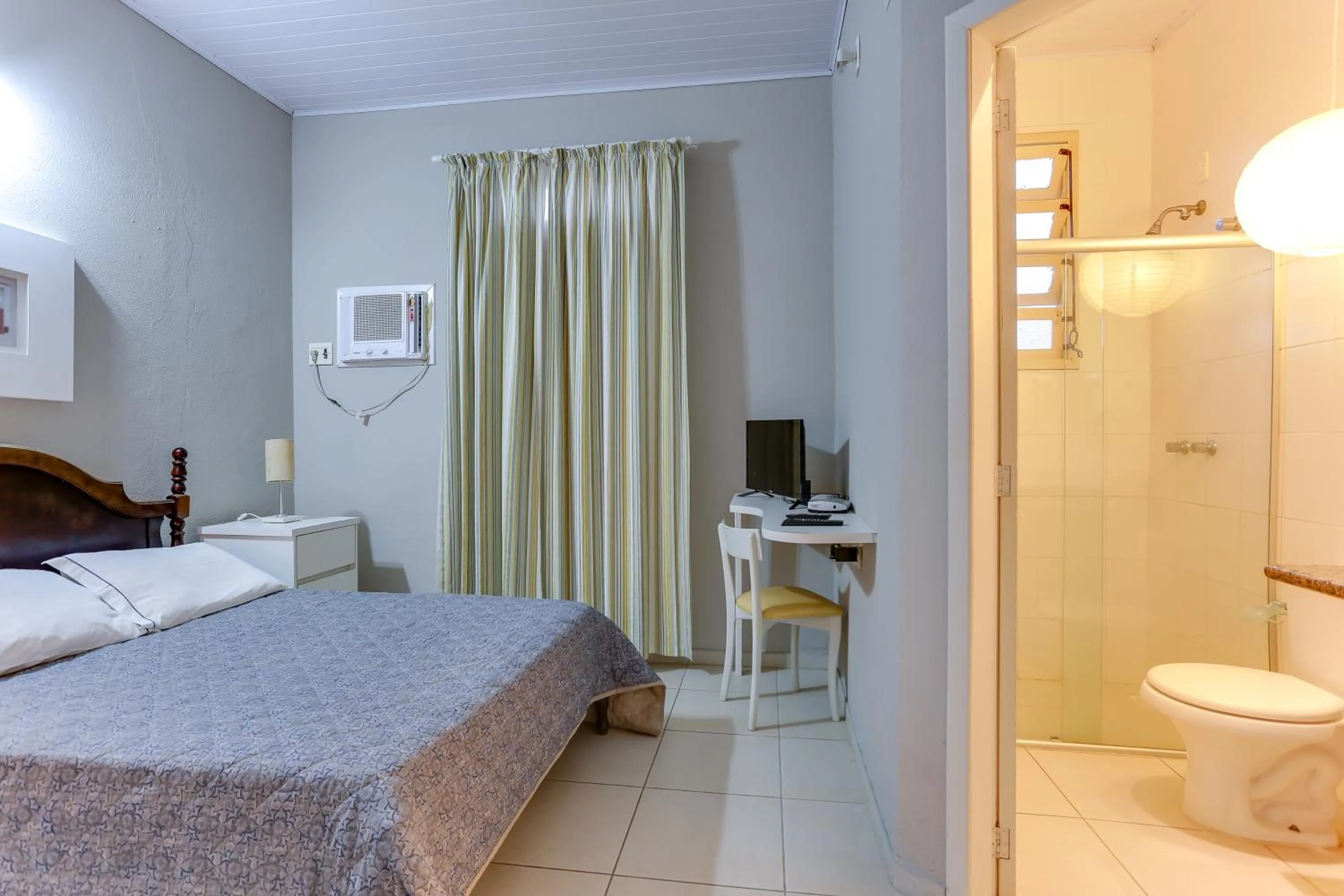 Bed in Canasvieiras Hotel