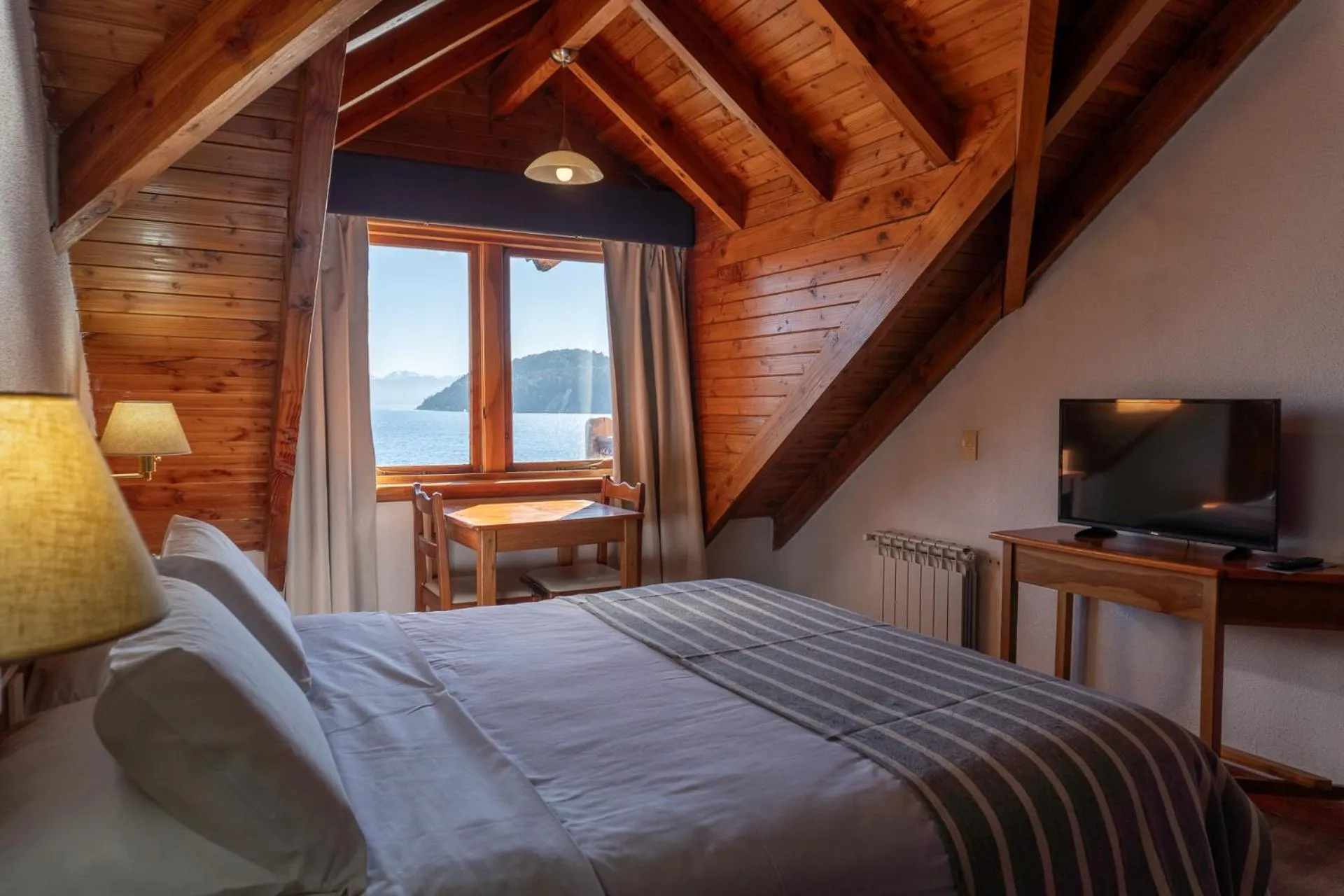 Bed in Apart Del Lago