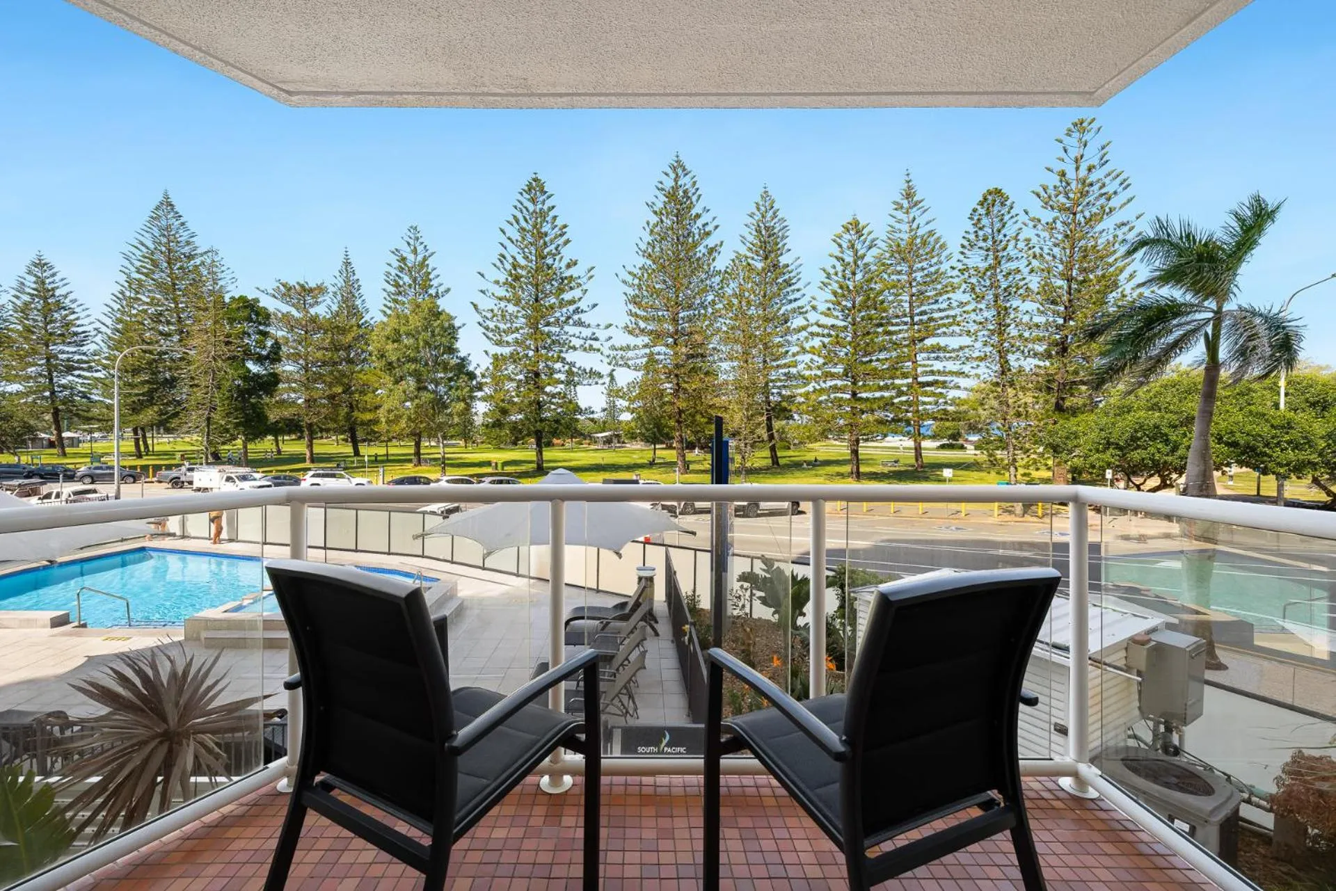 Patio in South Pacific Plaza - Official