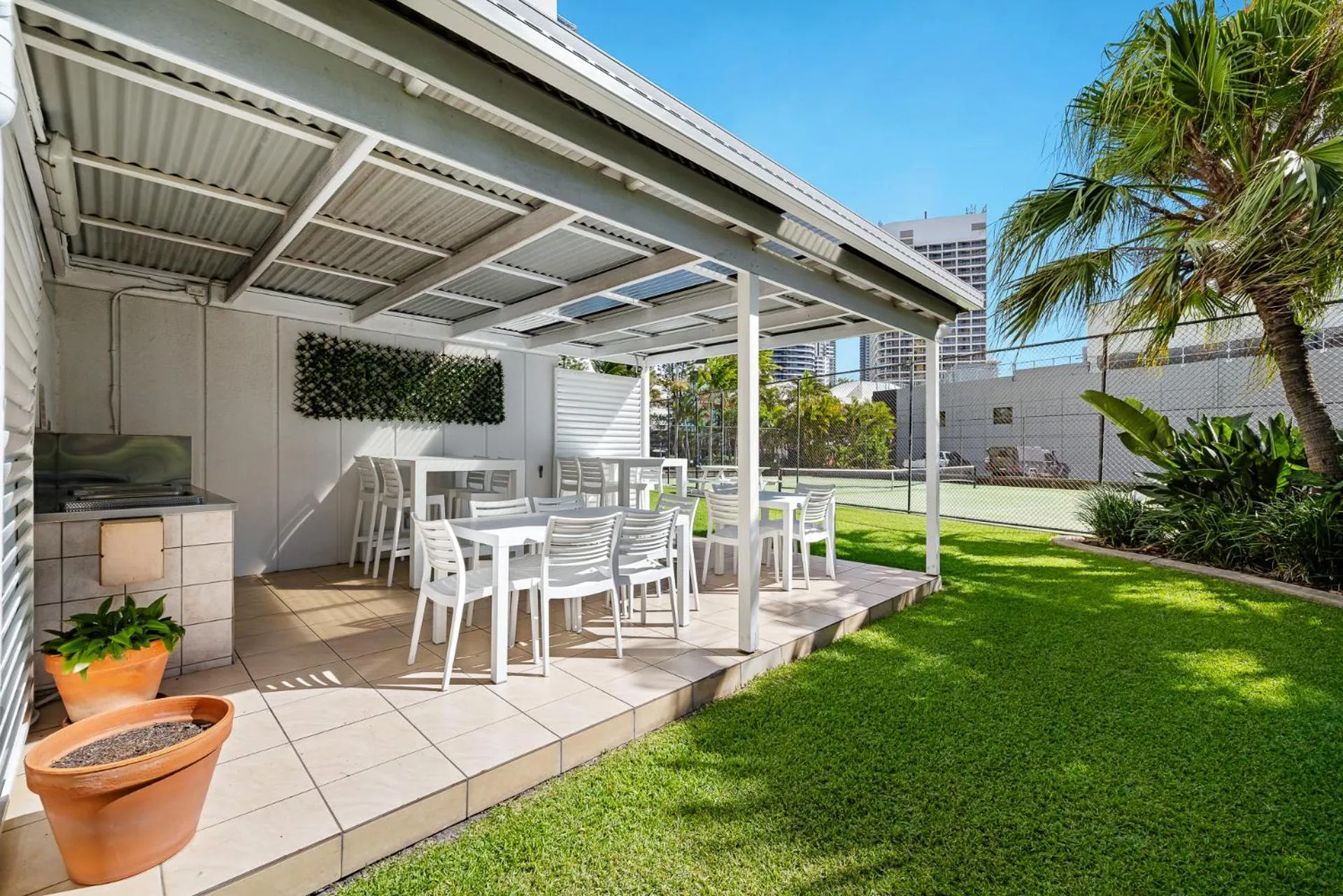 Day in South Pacific Plaza - Official