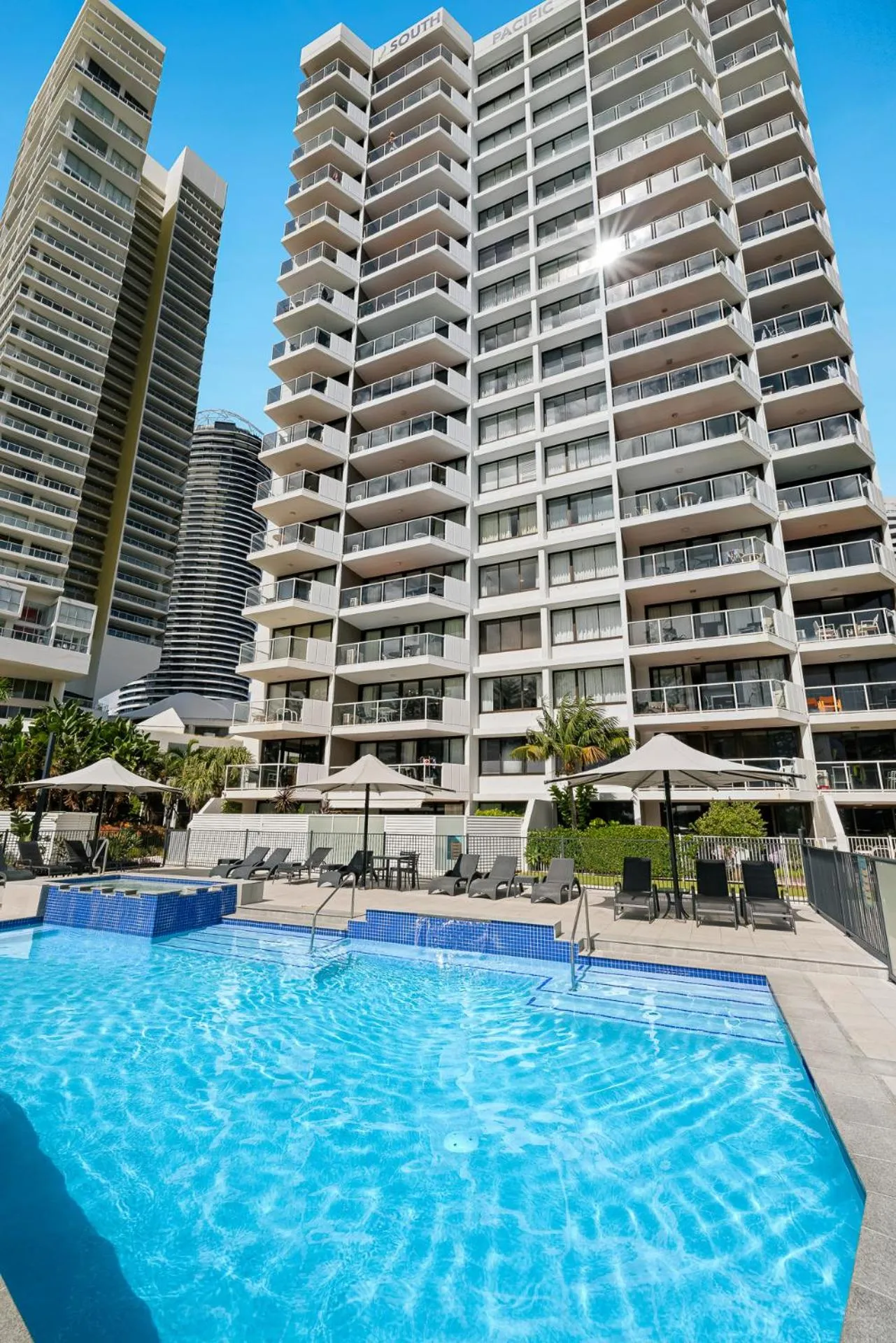 Property building in South Pacific Plaza - Official