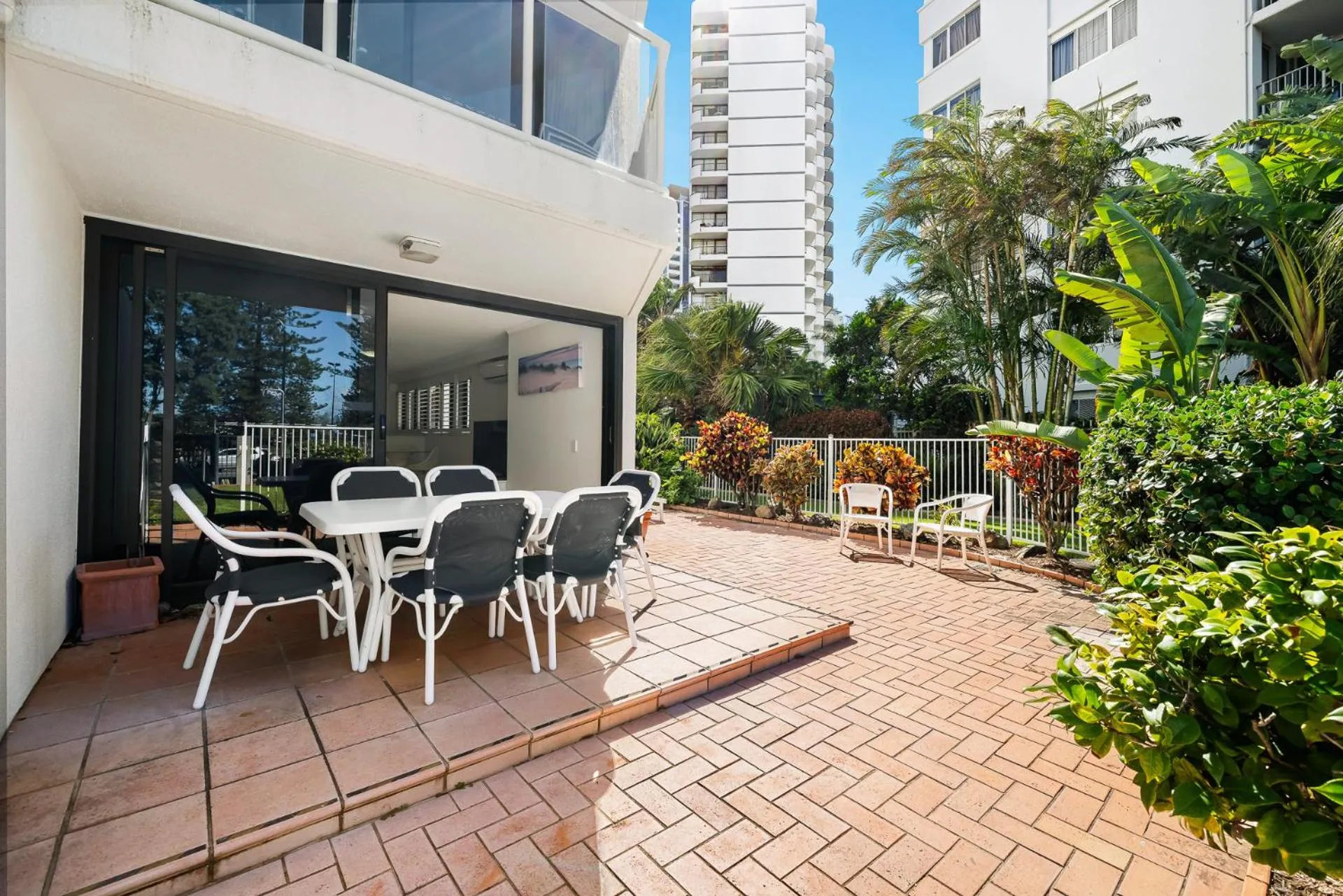 Patio in South Pacific Plaza - Official