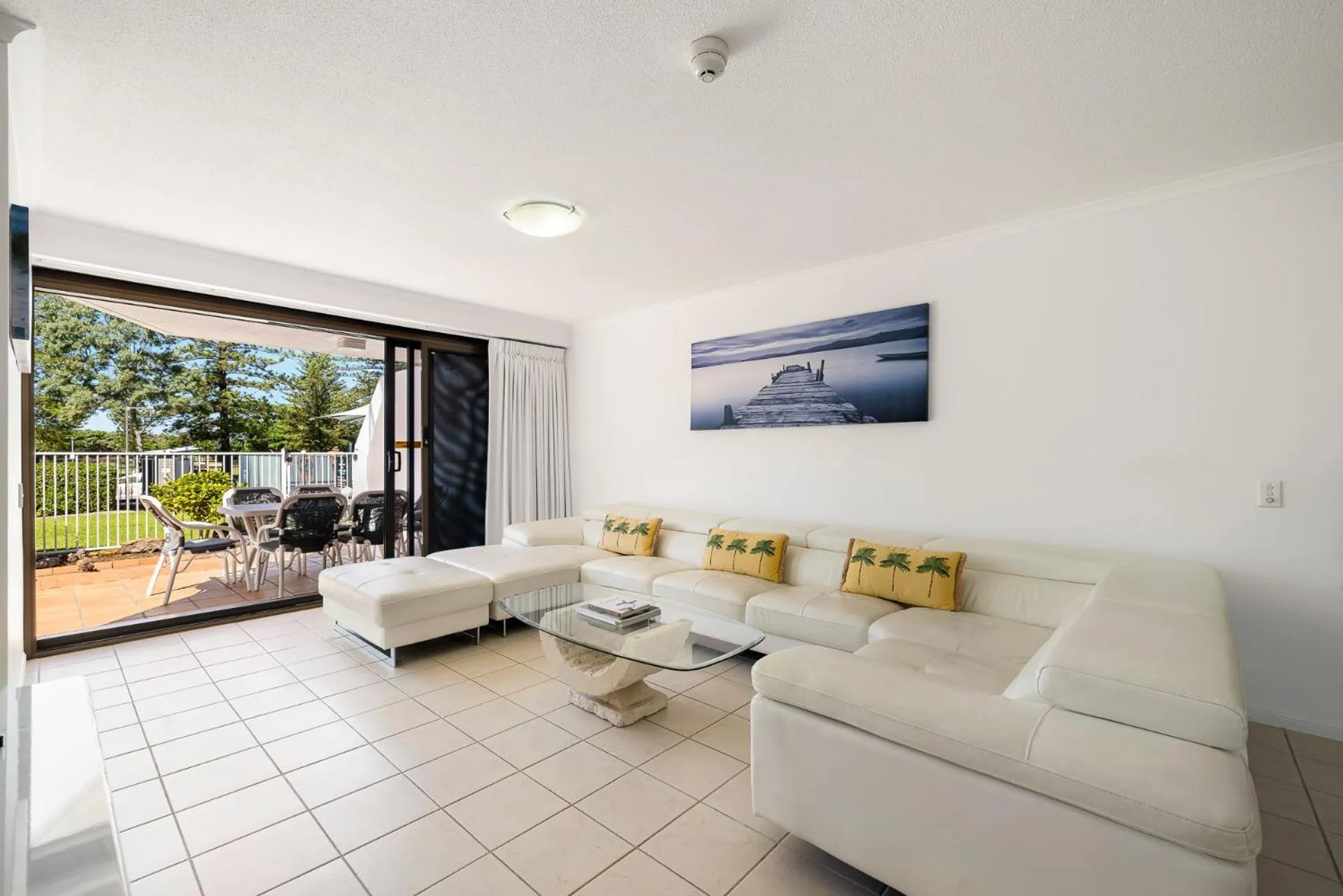 Patio in South Pacific Plaza - Official