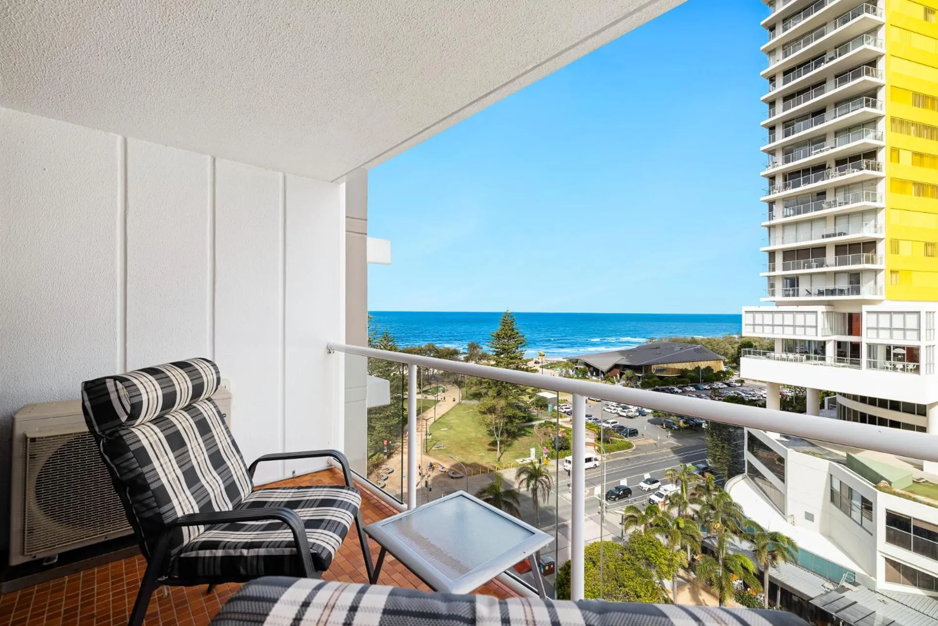 Day in South Pacific Plaza - Official