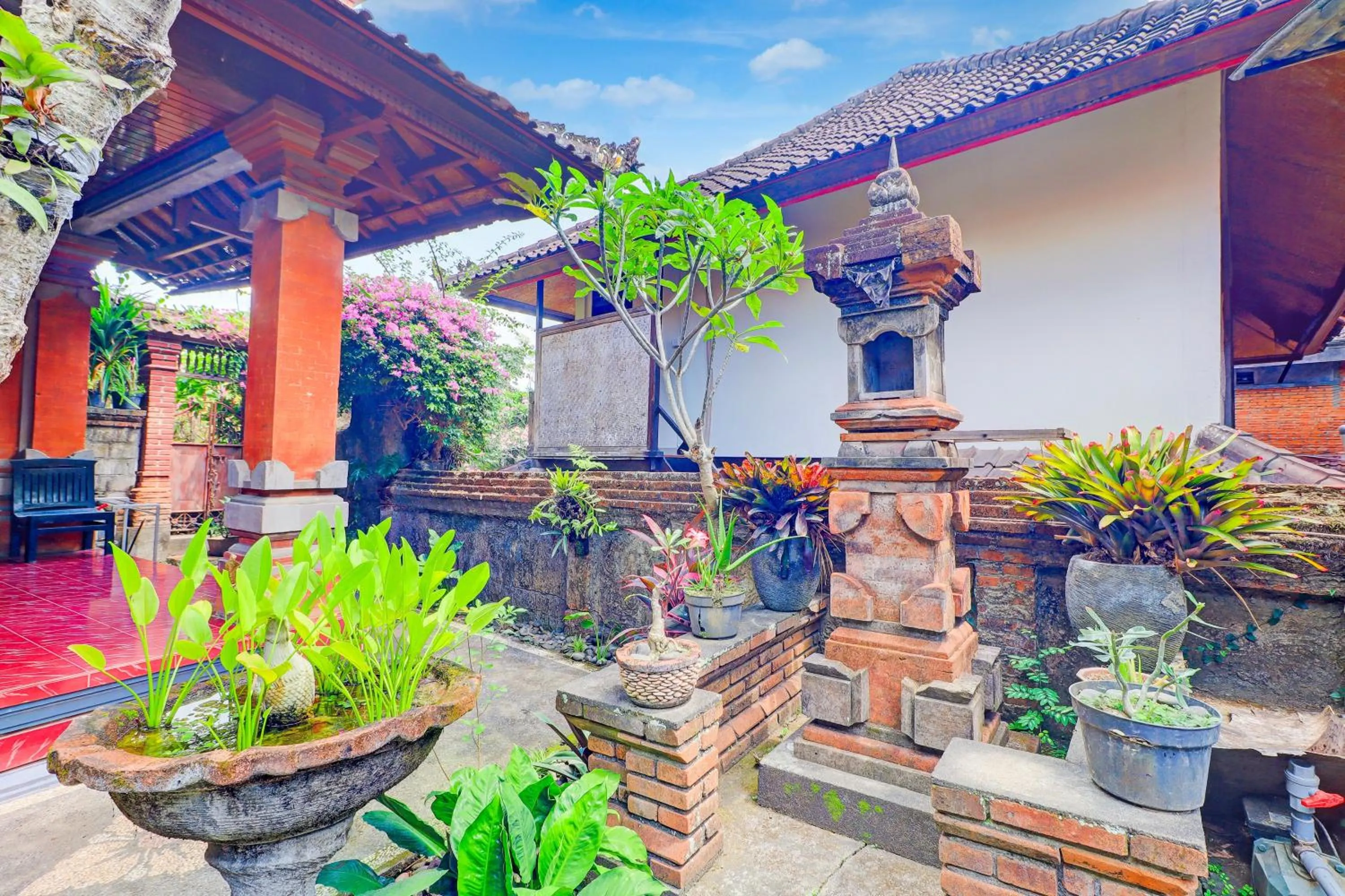 Lobby or reception in Hotel O Ubud Asri Homestay Near Monkey Forest